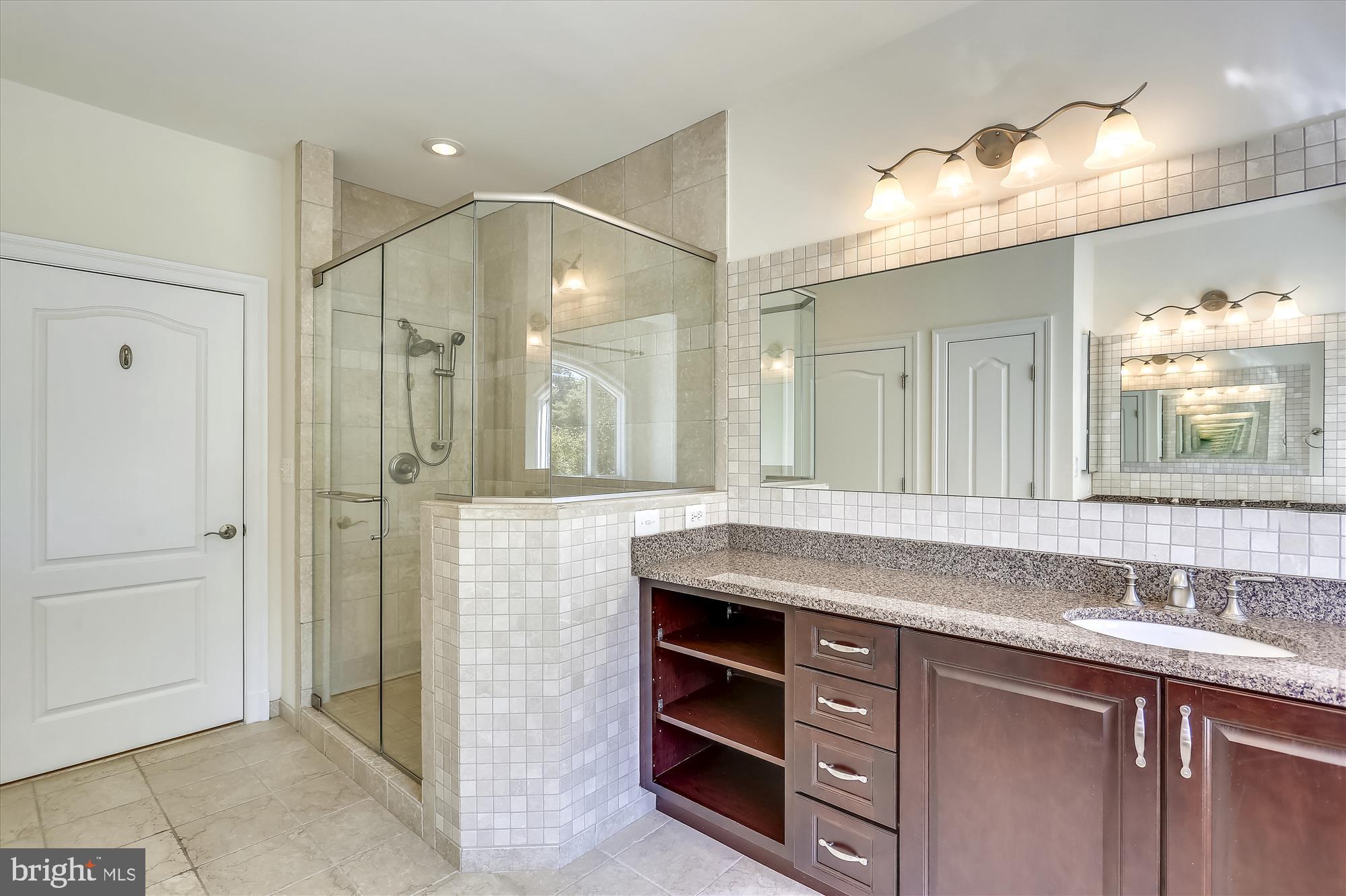 RIVER QUARRY - Residential Lease