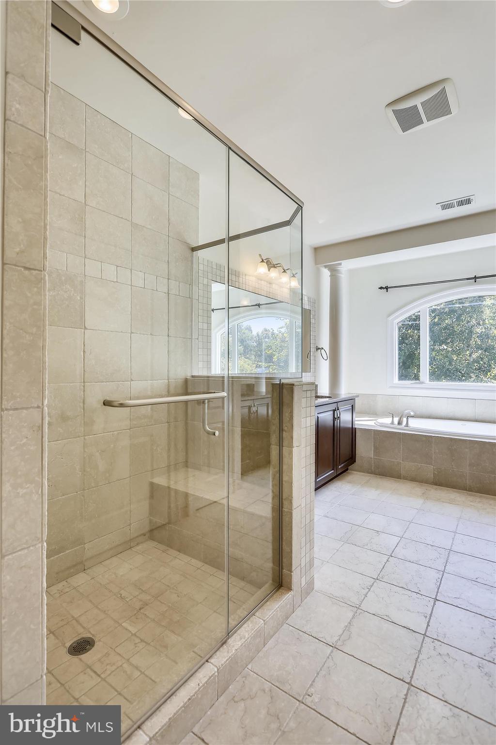 RIVER QUARRY - Residential Lease