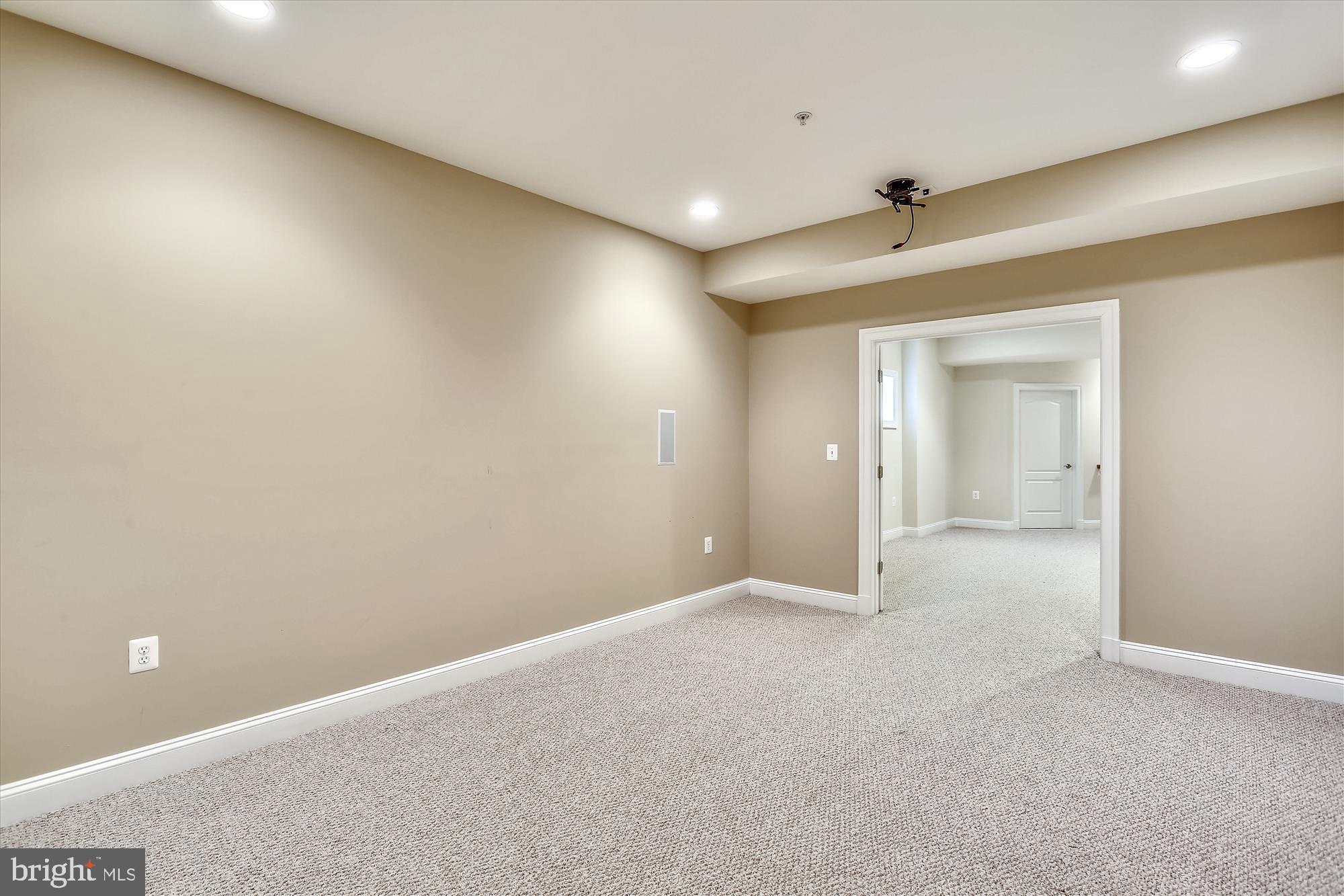 RIVER QUARRY - Residential Lease