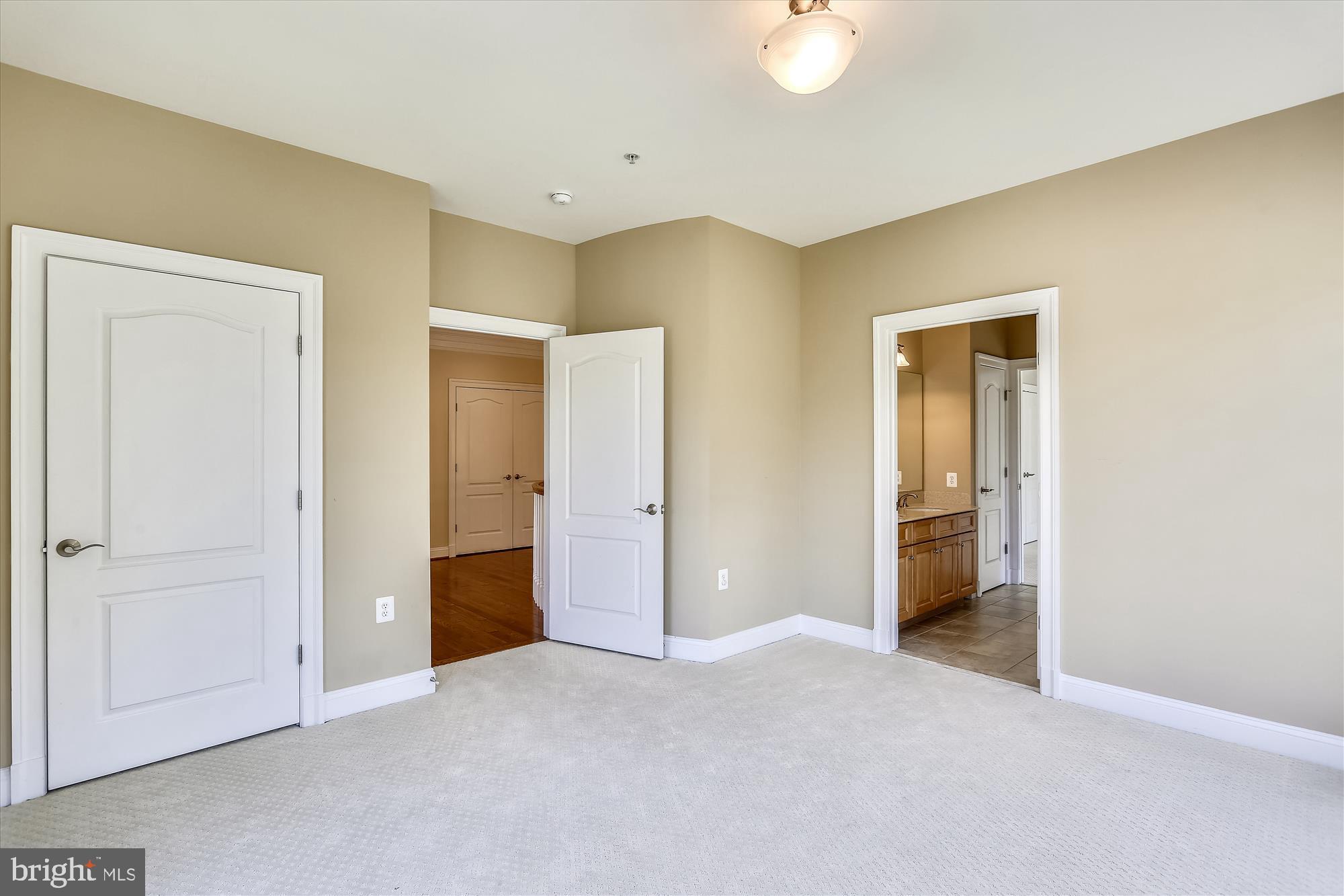 RIVER QUARRY - Residential Lease