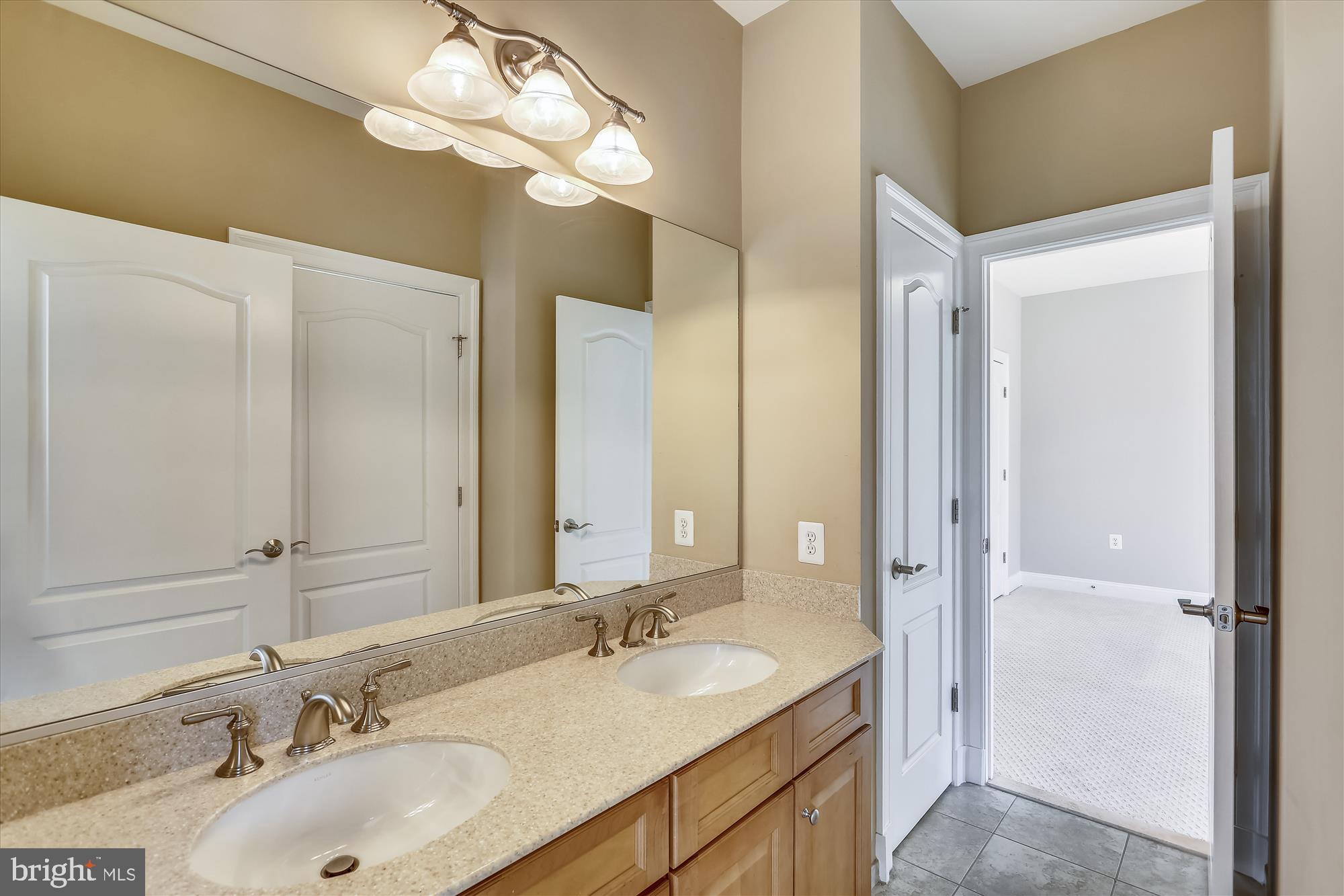 RIVER QUARRY - Residential Lease