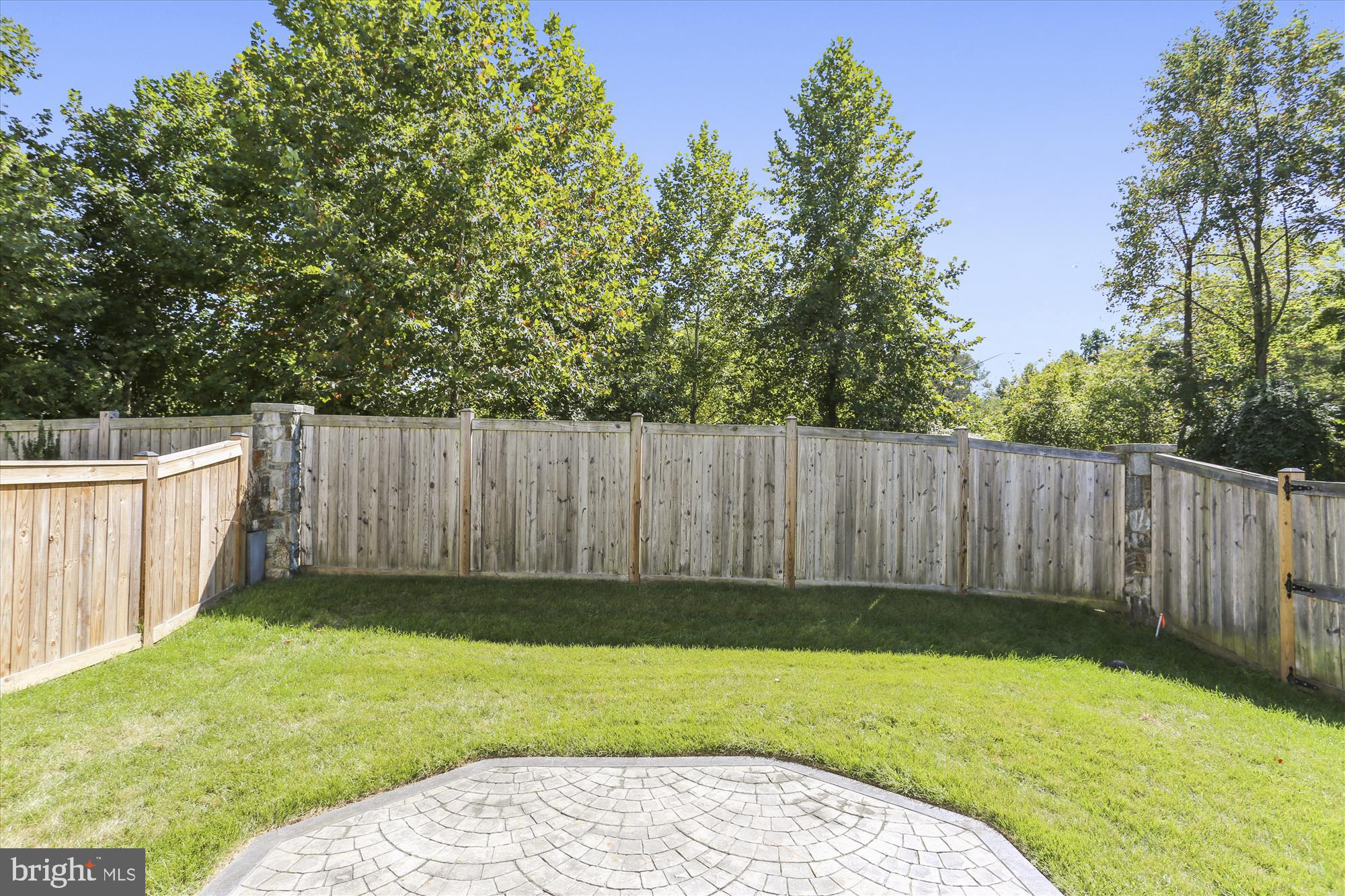 RIVER QUARRY - Residential Lease