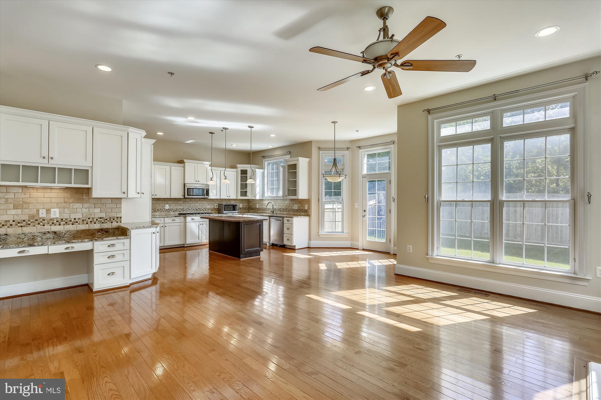 RIVER QUARRY - Residential Lease