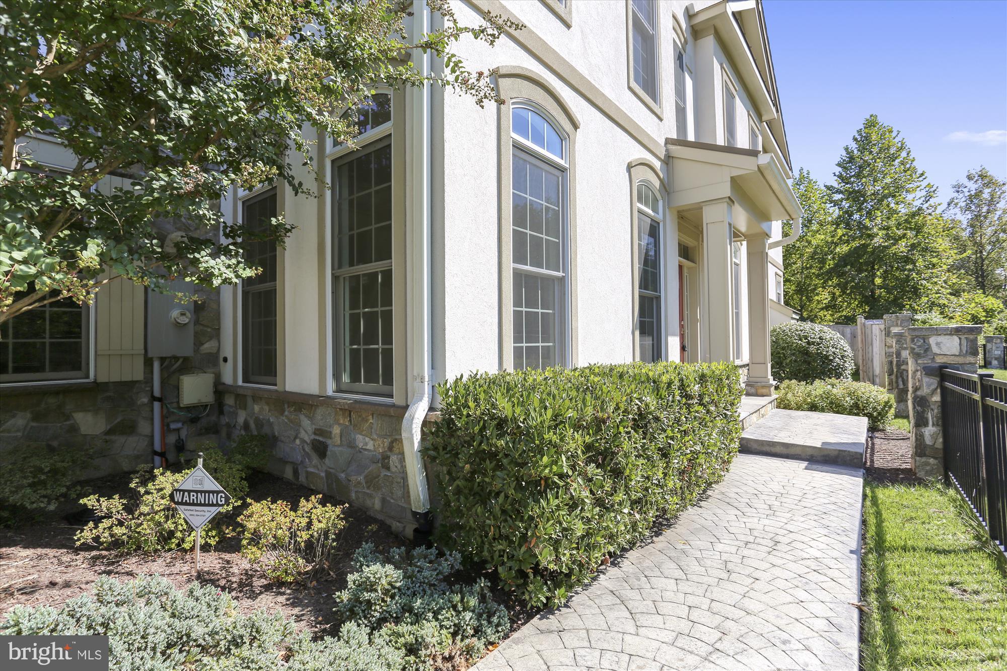 RIVER QUARRY - Residential Lease