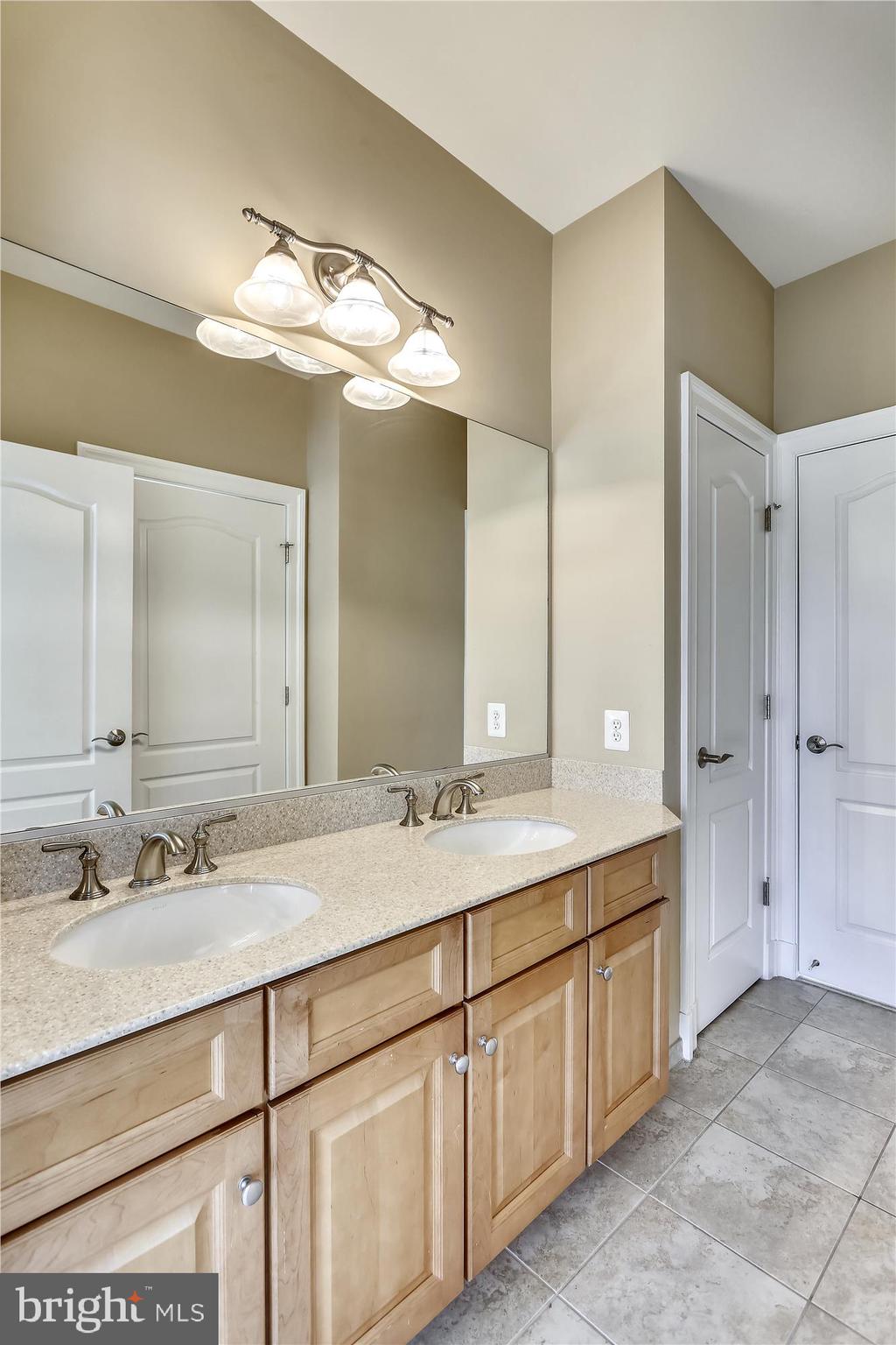 RIVER QUARRY - Residential Lease