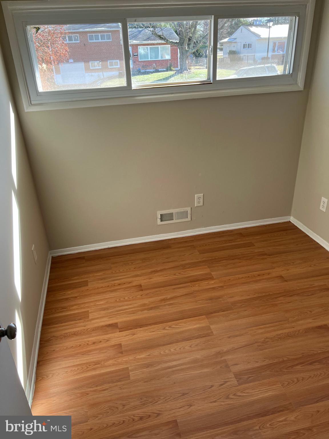 WESTVIEW PARK - Residential