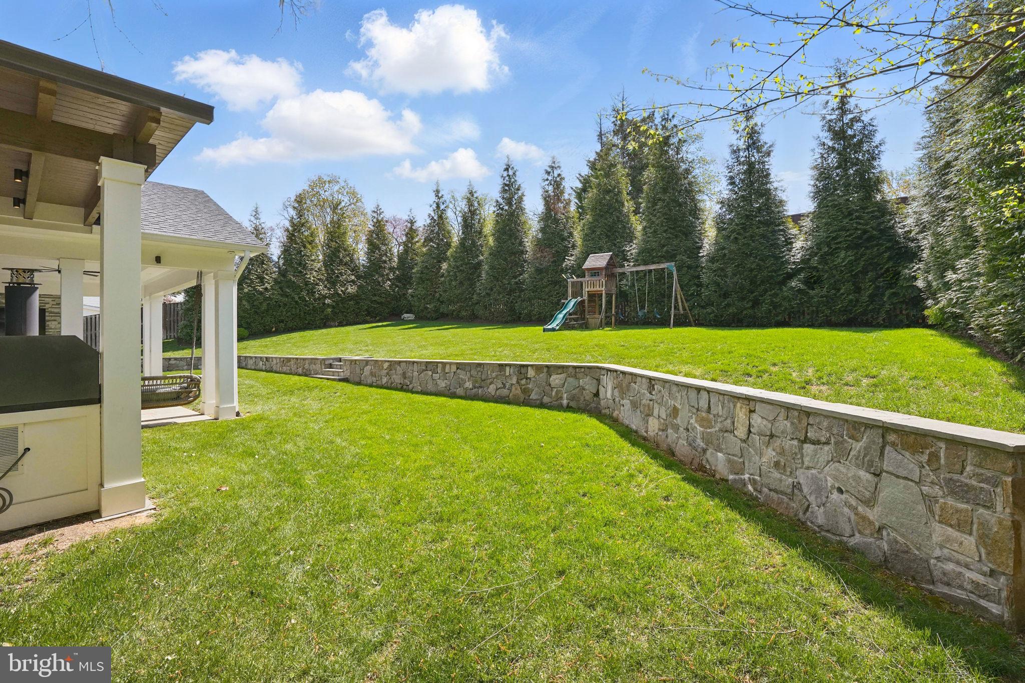 BRYN MAWR - Residential