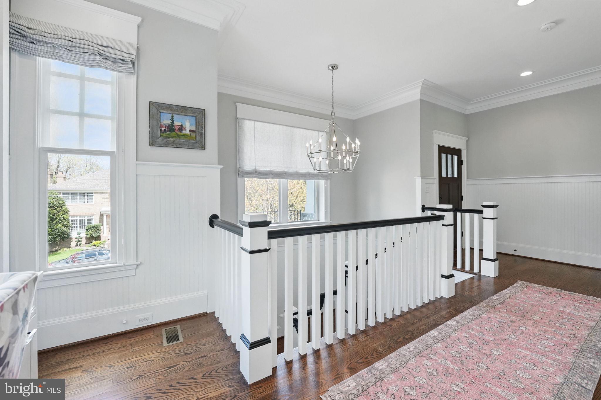 BRYN MAWR - Residential