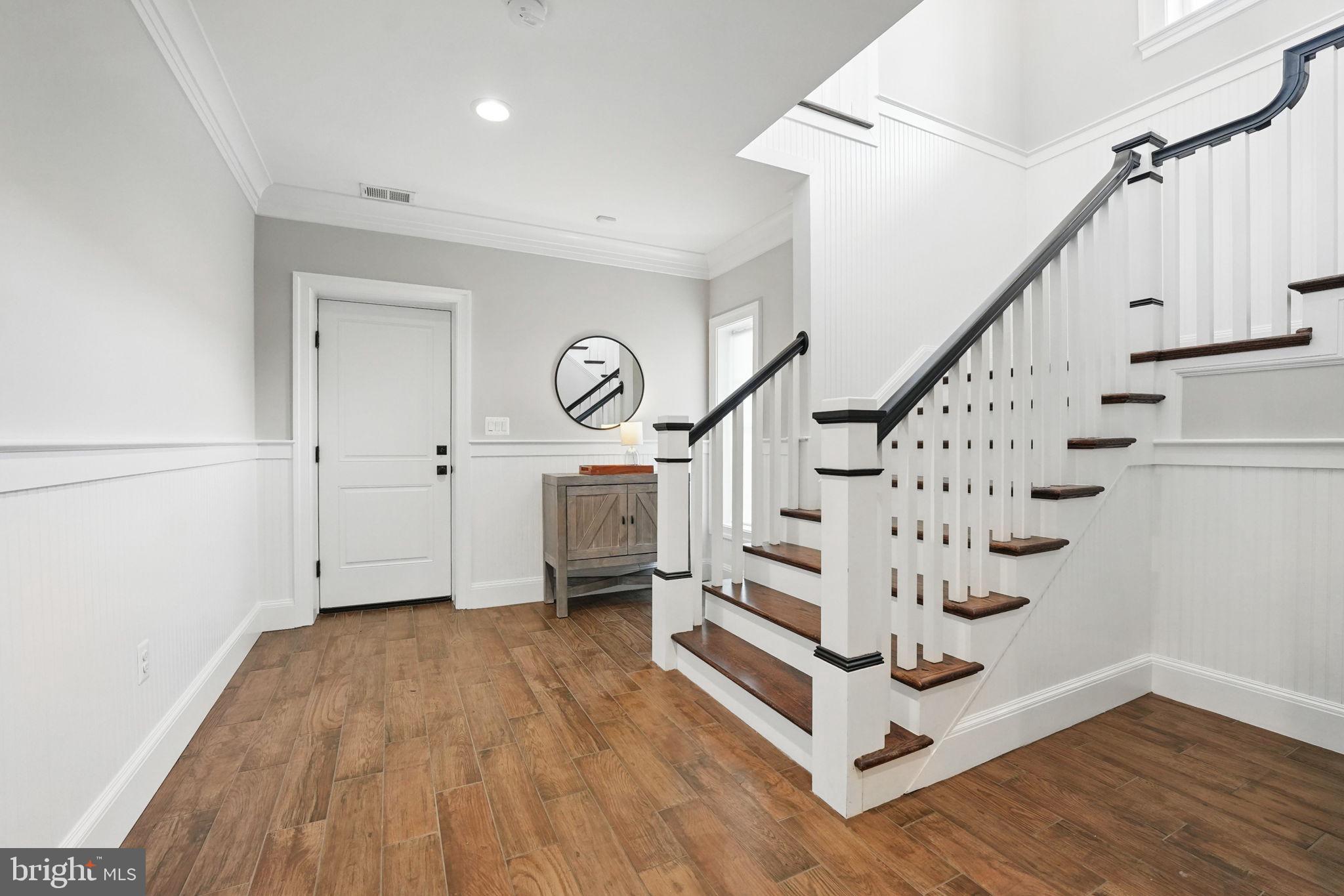 BRYN MAWR - Residential