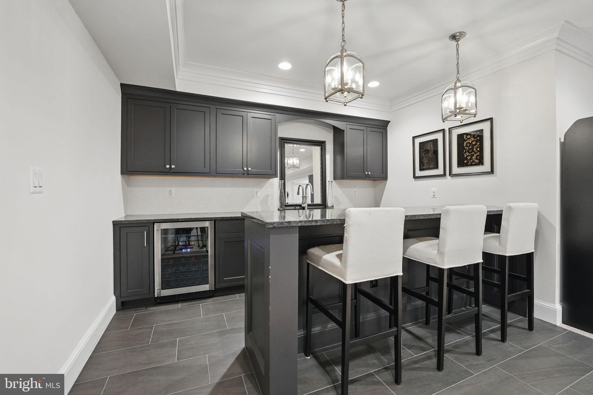 BRYN MAWR - Residential