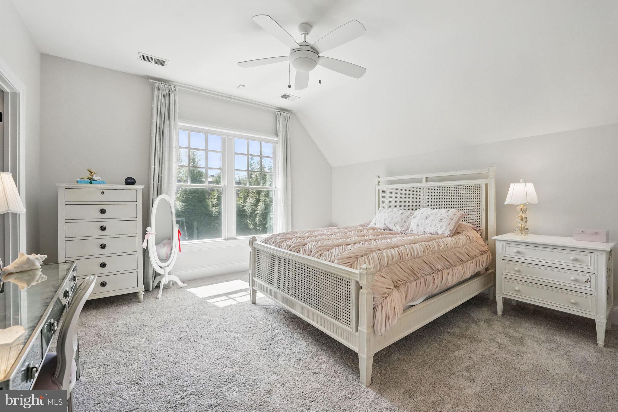 BRYN MAWR - Residential