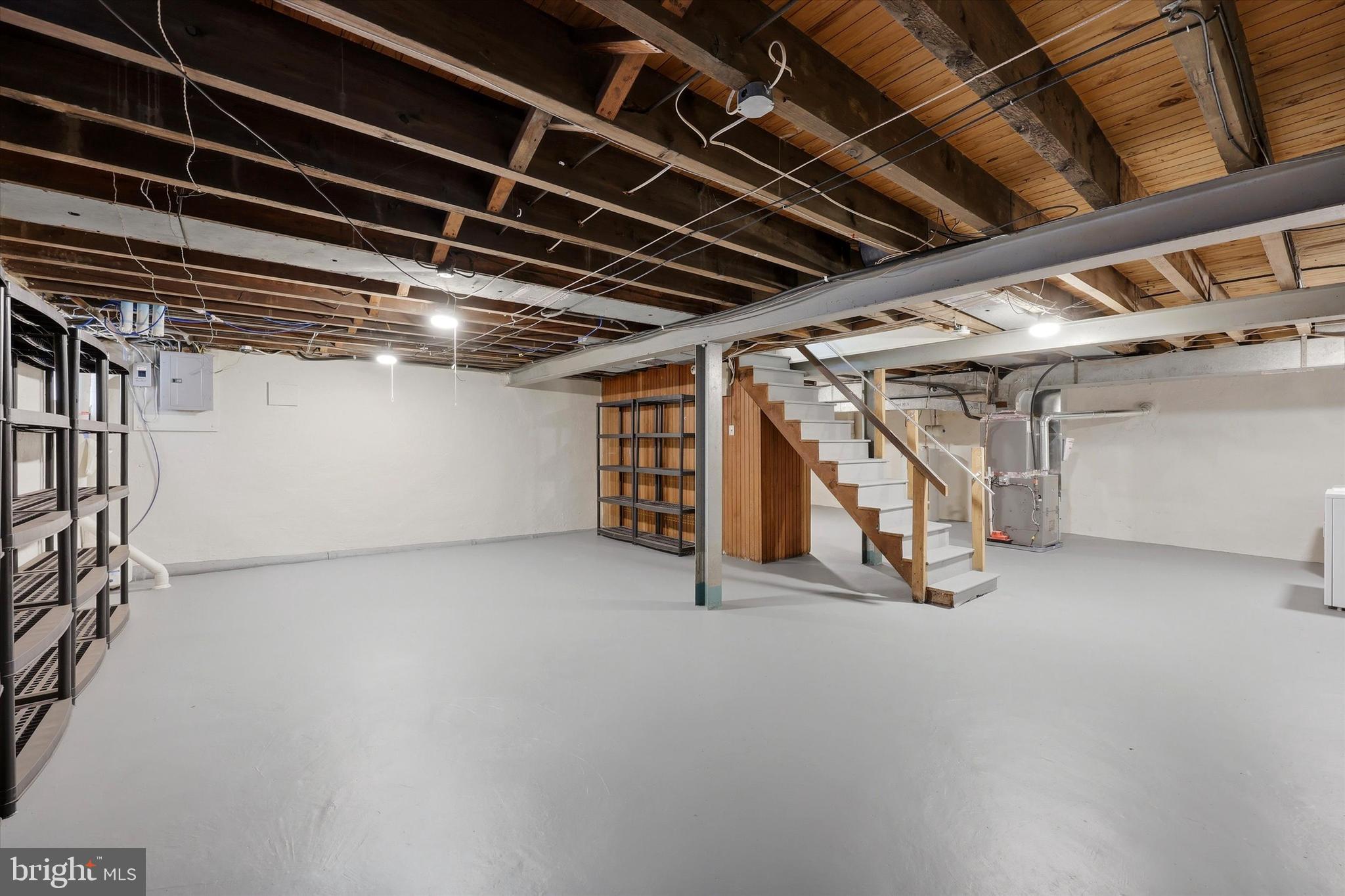 LANSDOWNE - Residential
