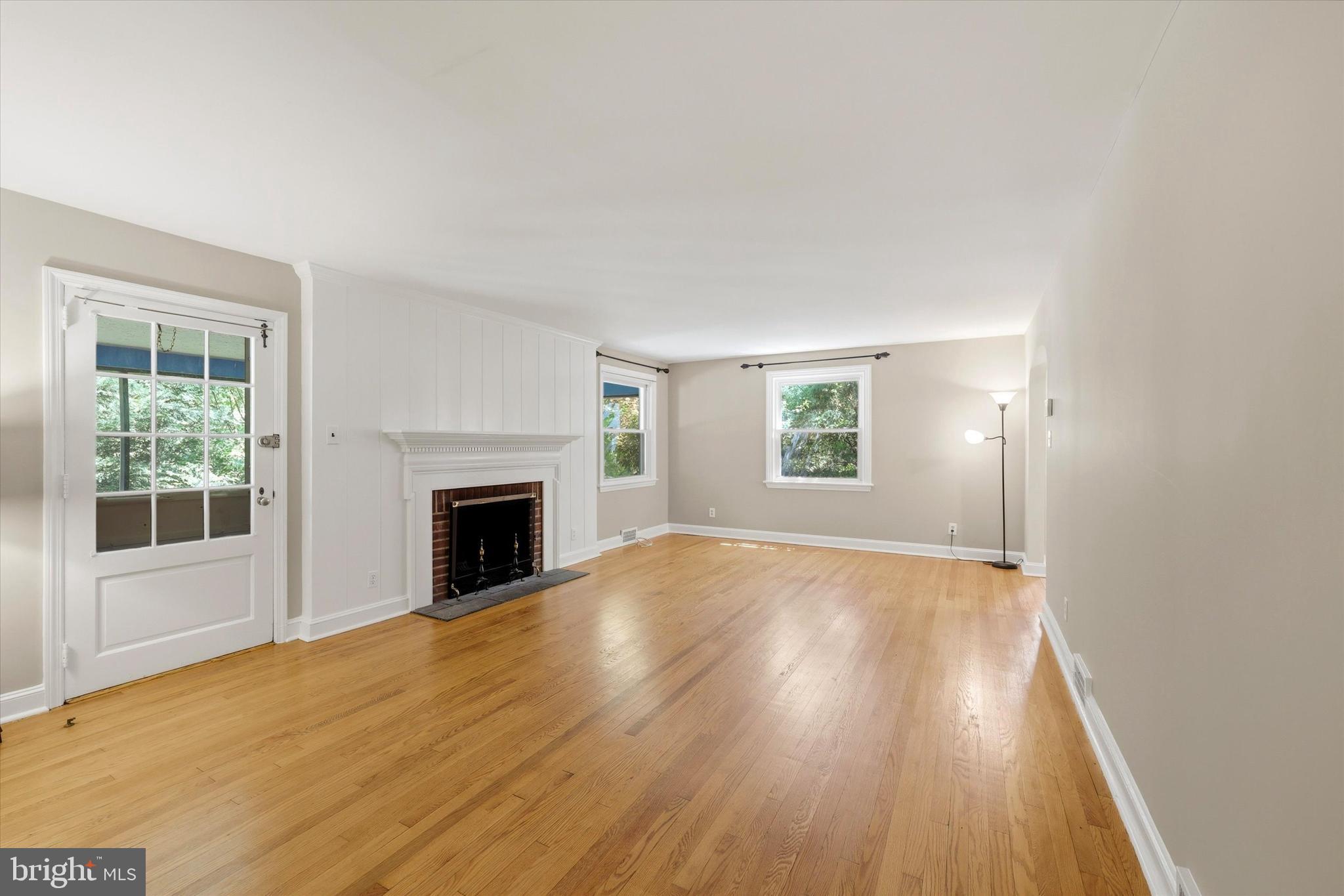 LANSDOWNE - Residential