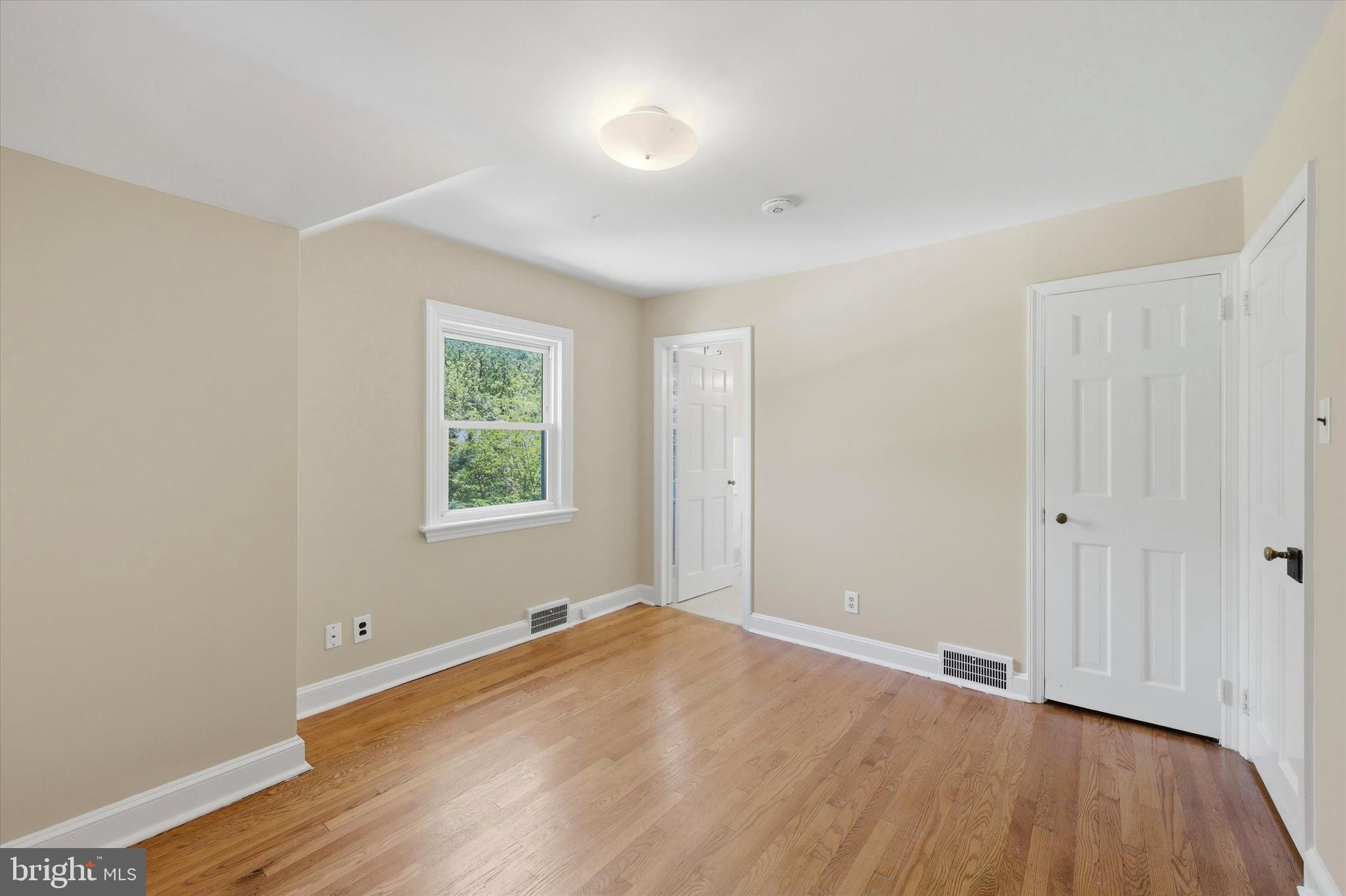 LANSDOWNE - Residential
