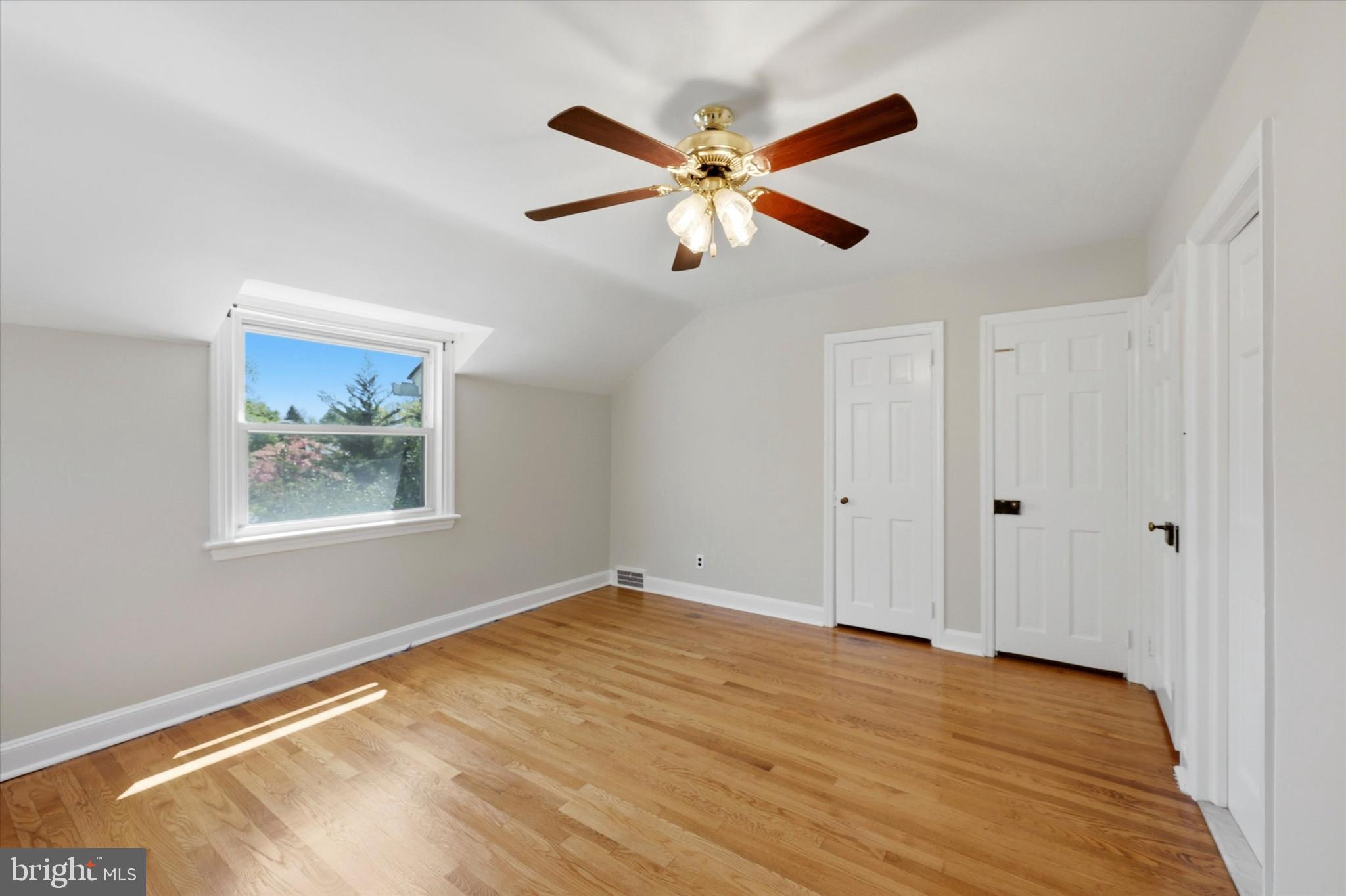 LANSDOWNE - Residential