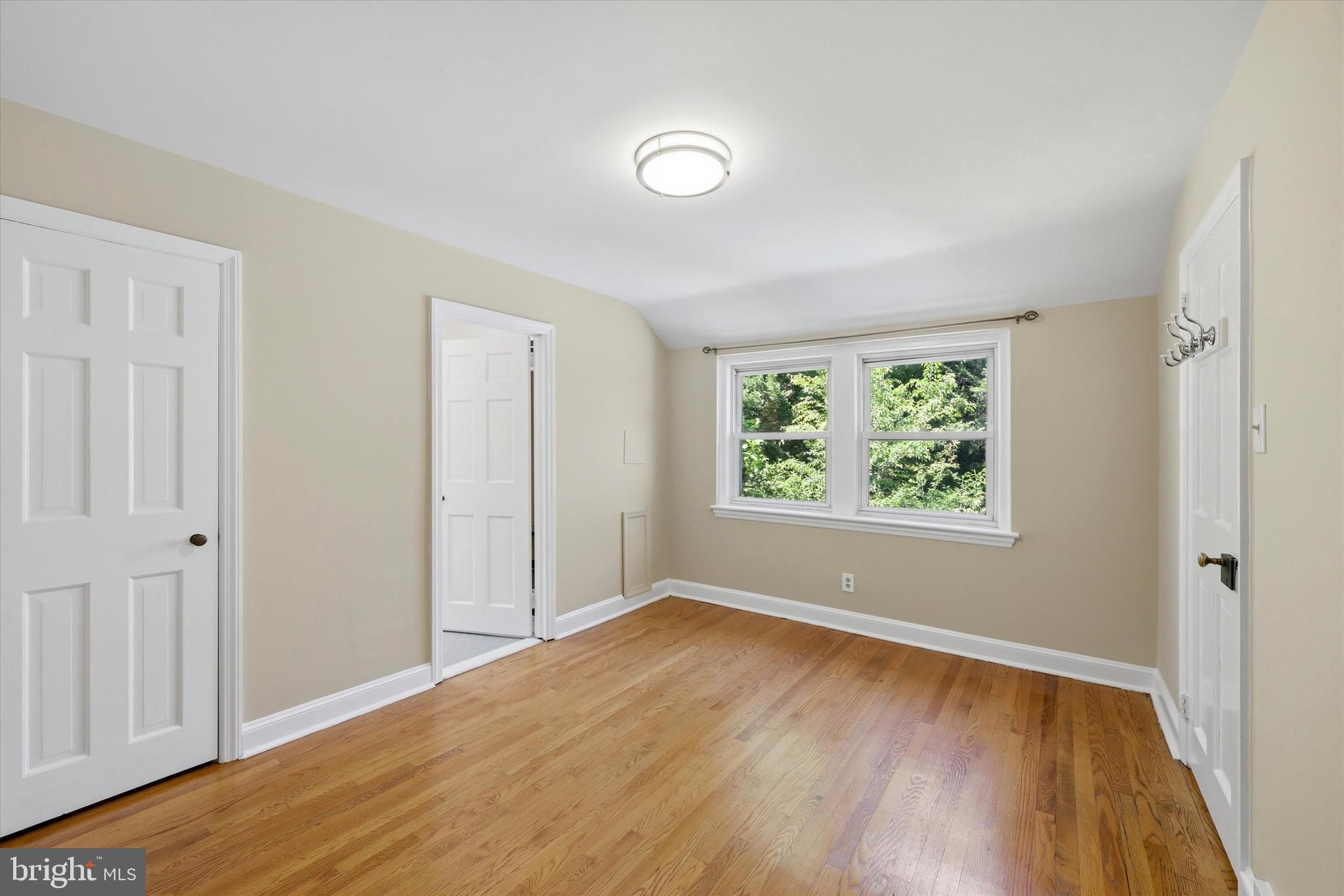 LANSDOWNE - Residential