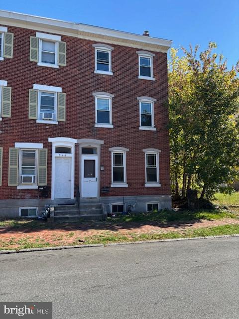 NORRISTOWN - Residential