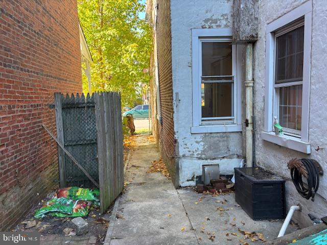 NORRISTOWN - Residential