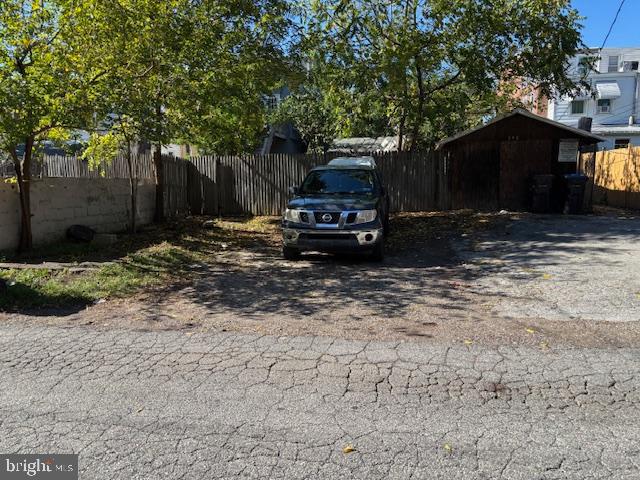 NORRISTOWN - Residential