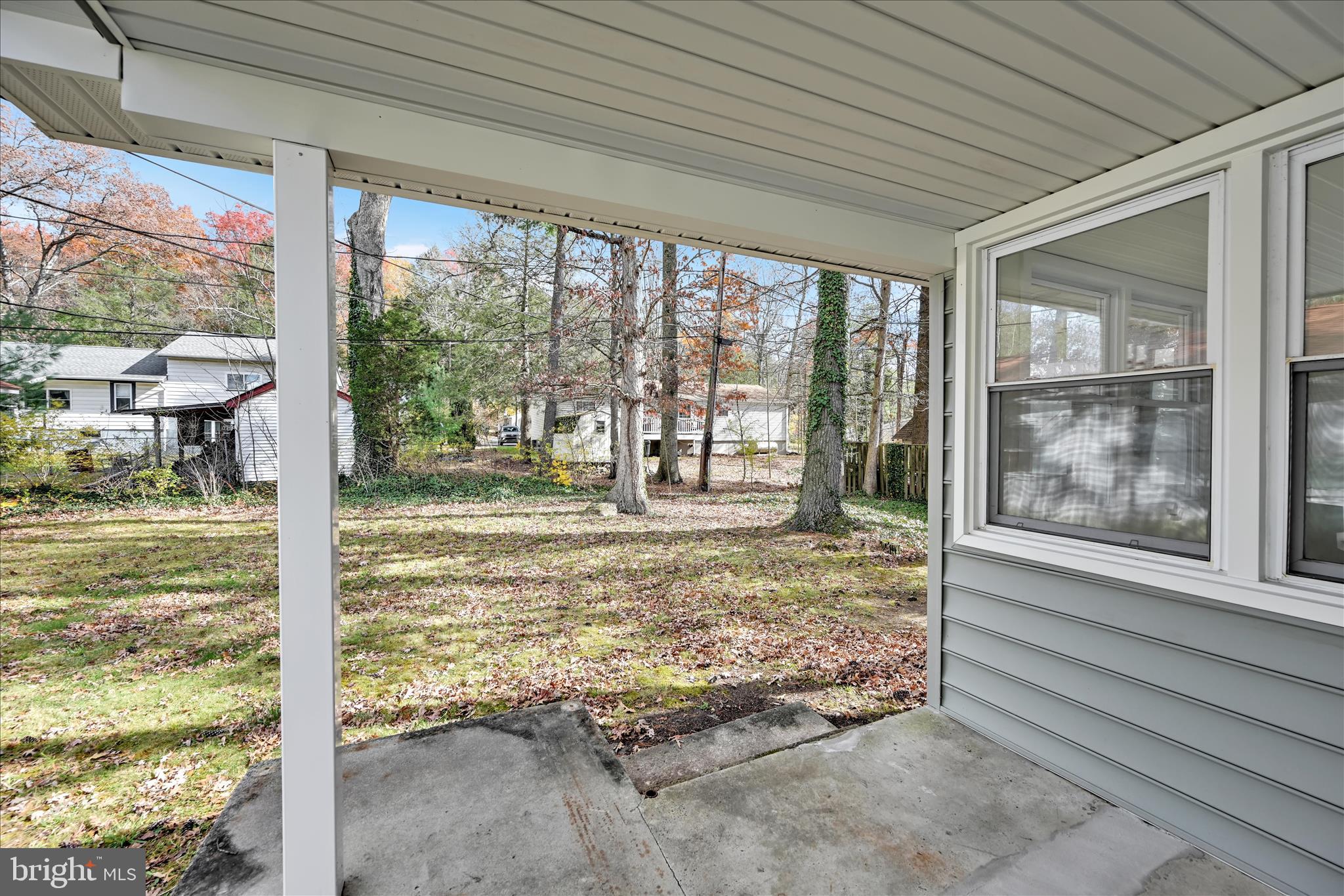 DEER LAKE - Residential