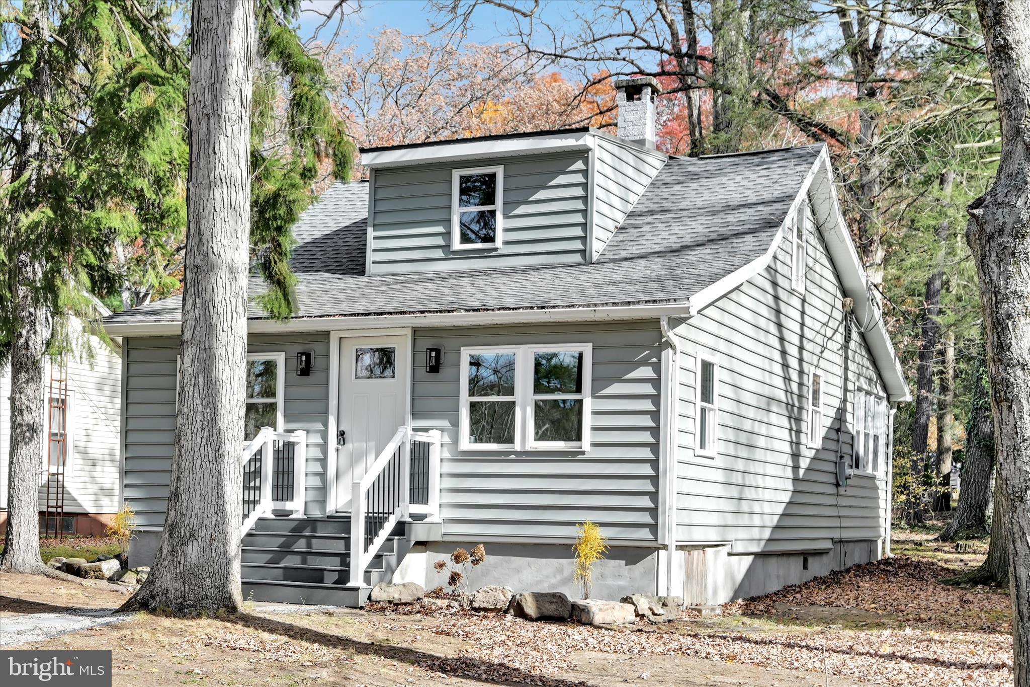 DEER LAKE - Residential