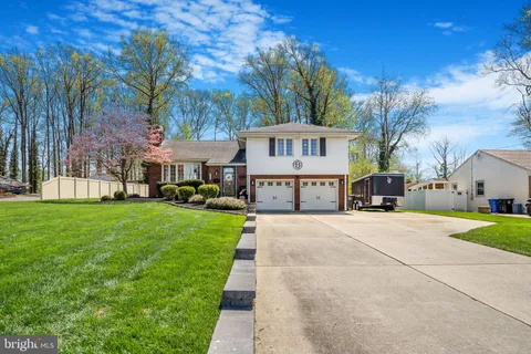 320 Beech Avenue, Woodbury Heights, NJ 08097 - MLS#: NJGL2056348