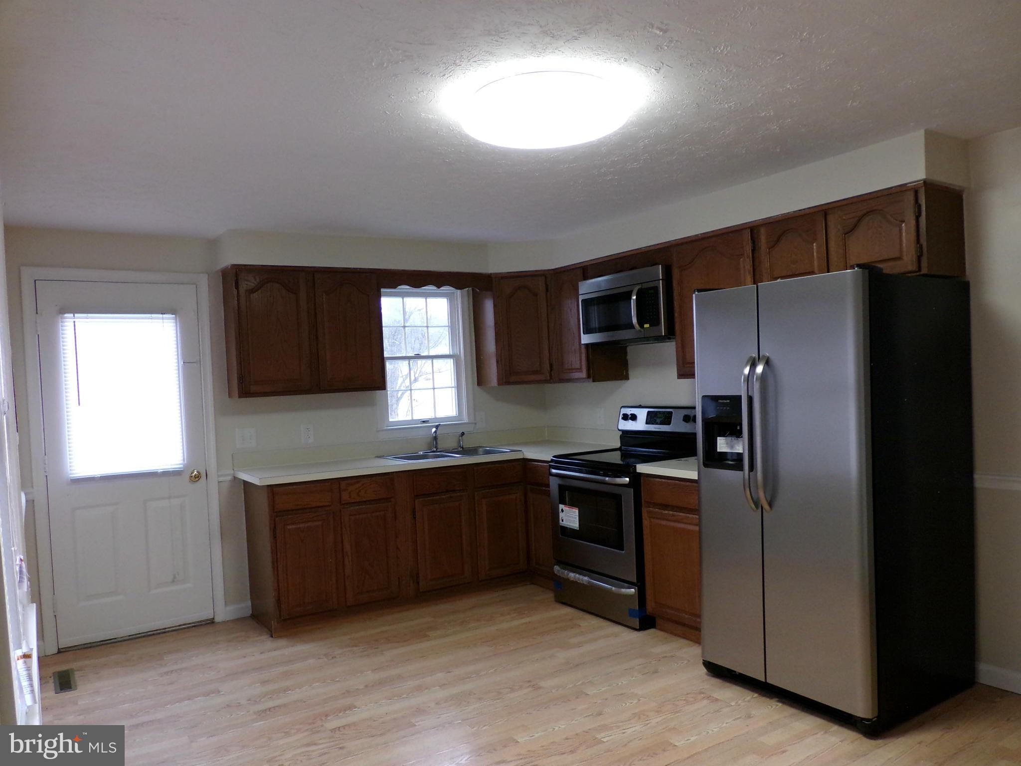 BROOK VILLAGE - Residential