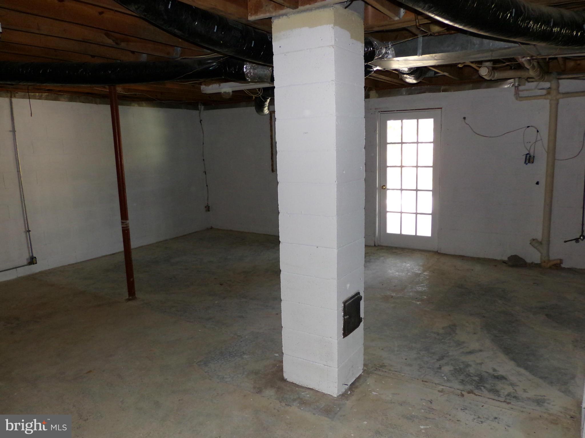 BROOK VILLAGE - Residential