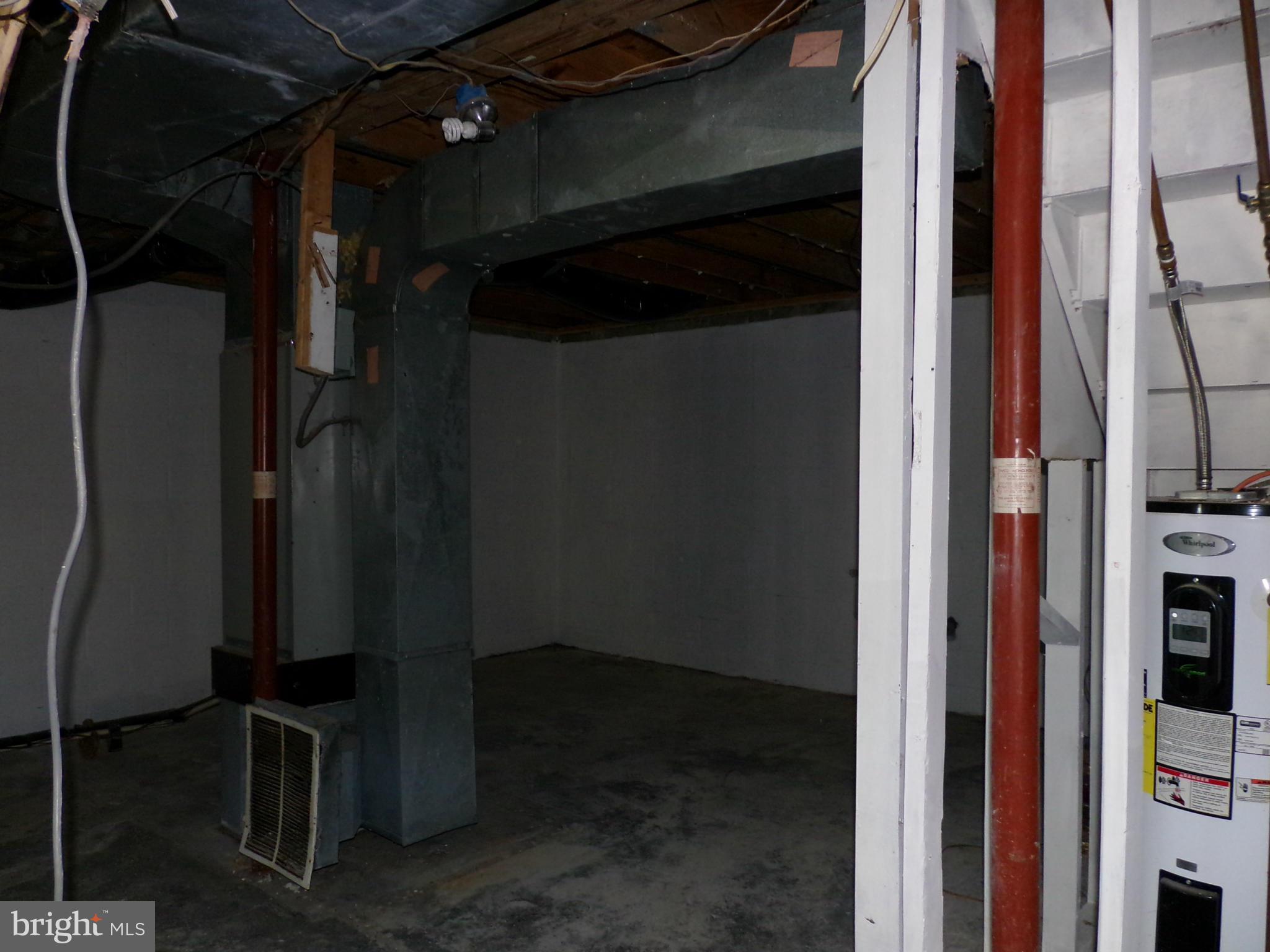 BROOK VILLAGE - Residential