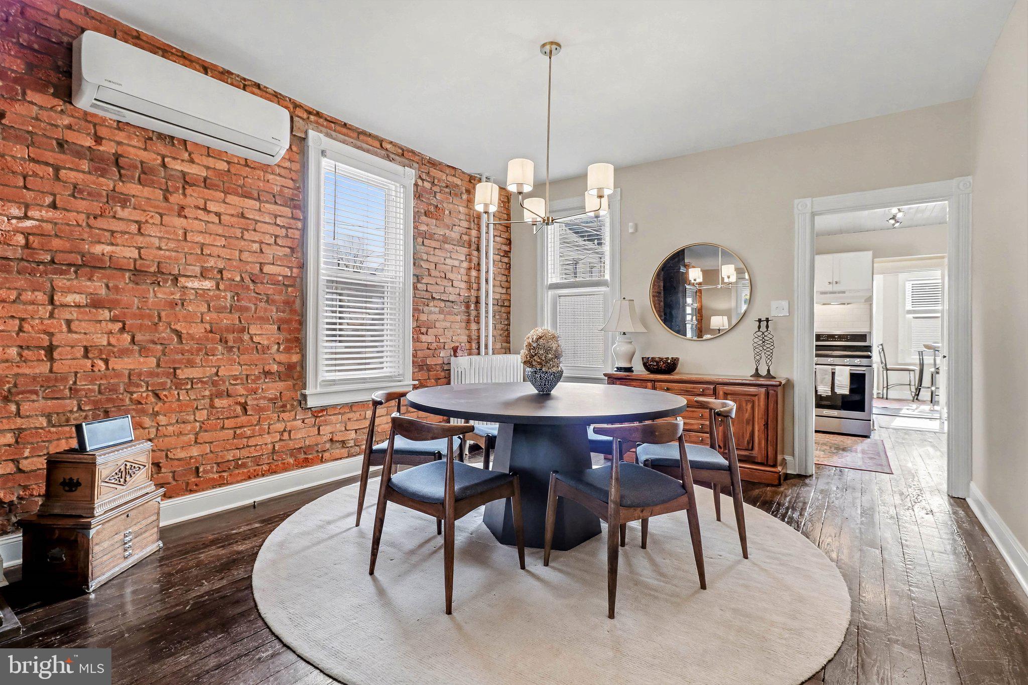 WEST END OF CITY - Residential