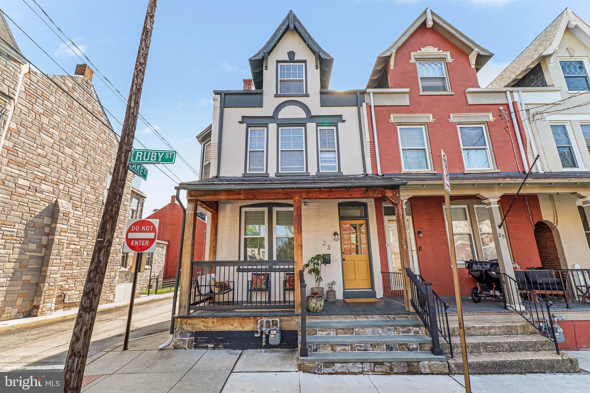 WEST END OF CITY - Residential