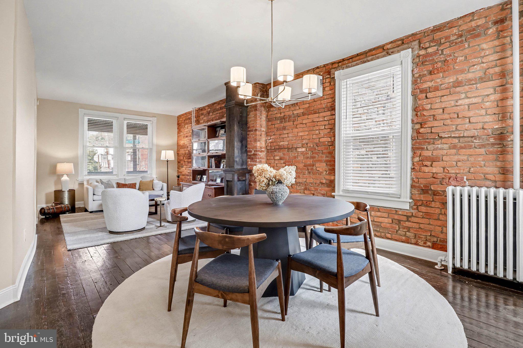 WEST END OF CITY - Residential