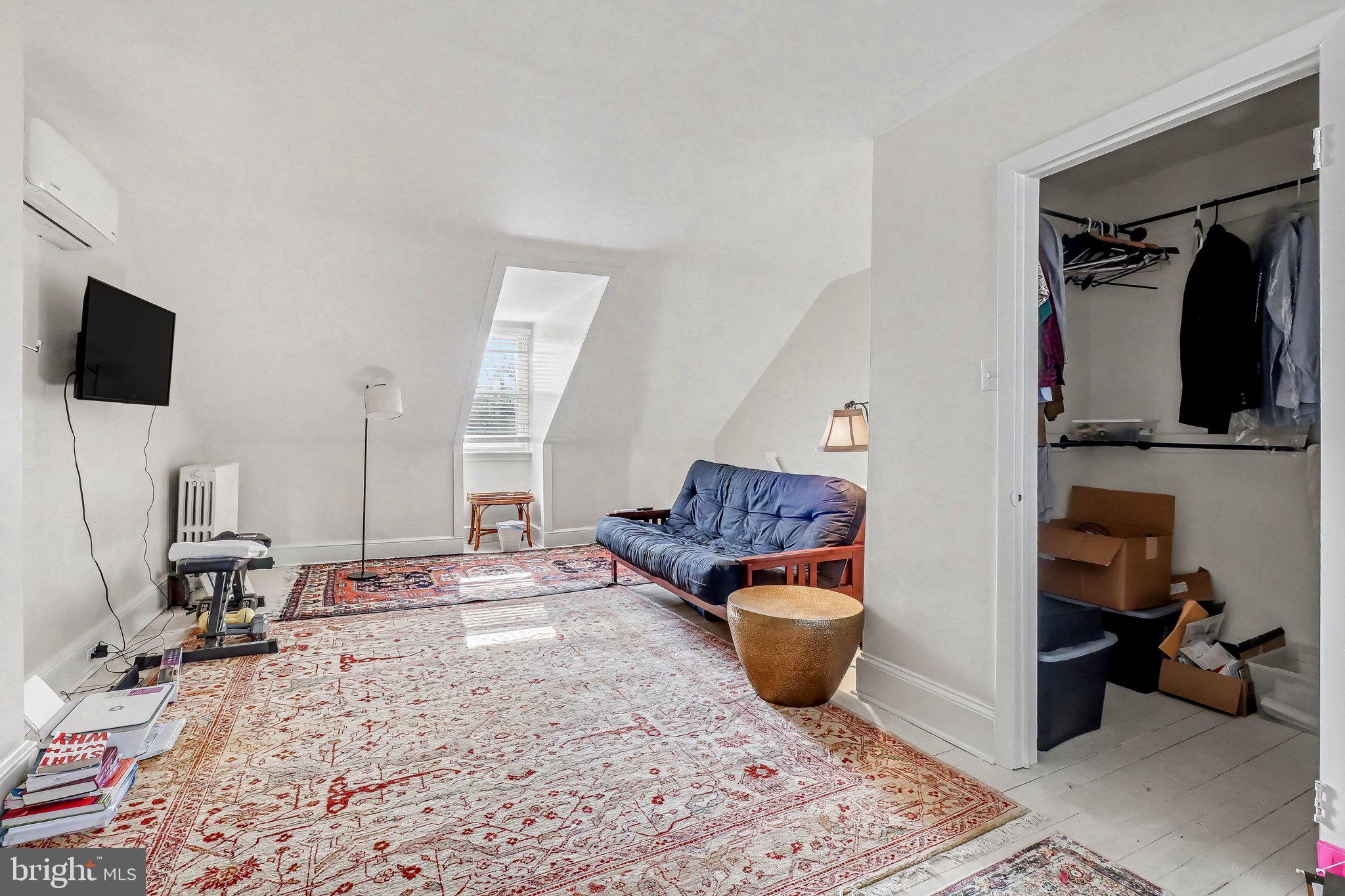 WEST END OF CITY - Residential