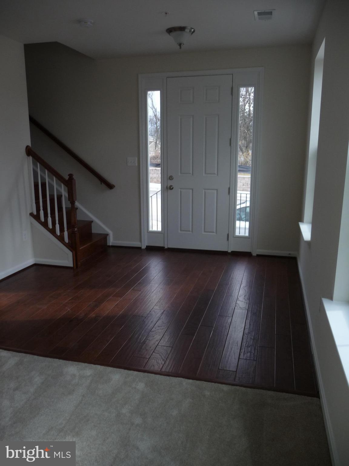 KENSINGTON HEIGHTS - Residential Lease