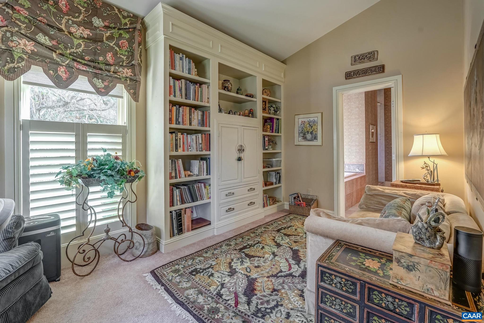 VIRGINIA FARMS - Residential