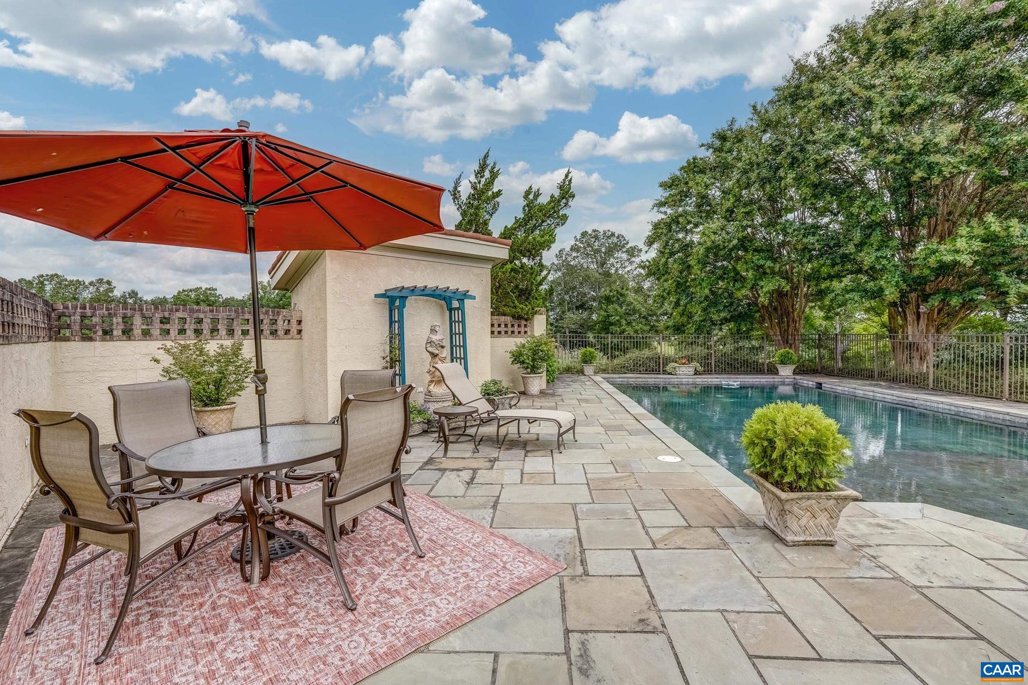 VIRGINIA FARMS - Residential