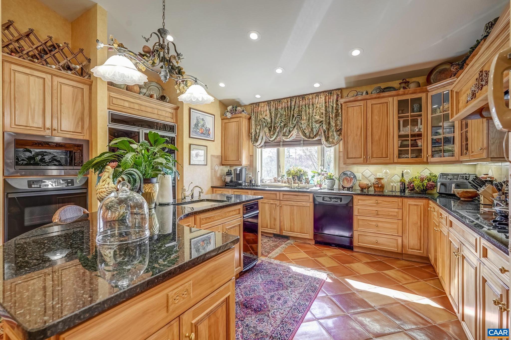 VIRGINIA FARMS - Residential