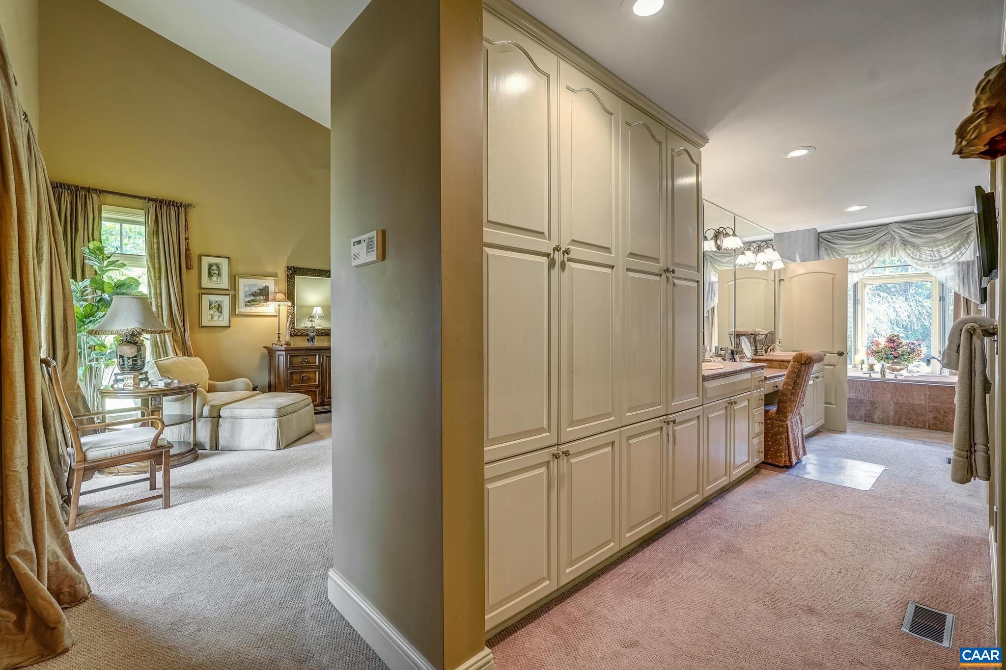 VIRGINIA FARMS - Residential