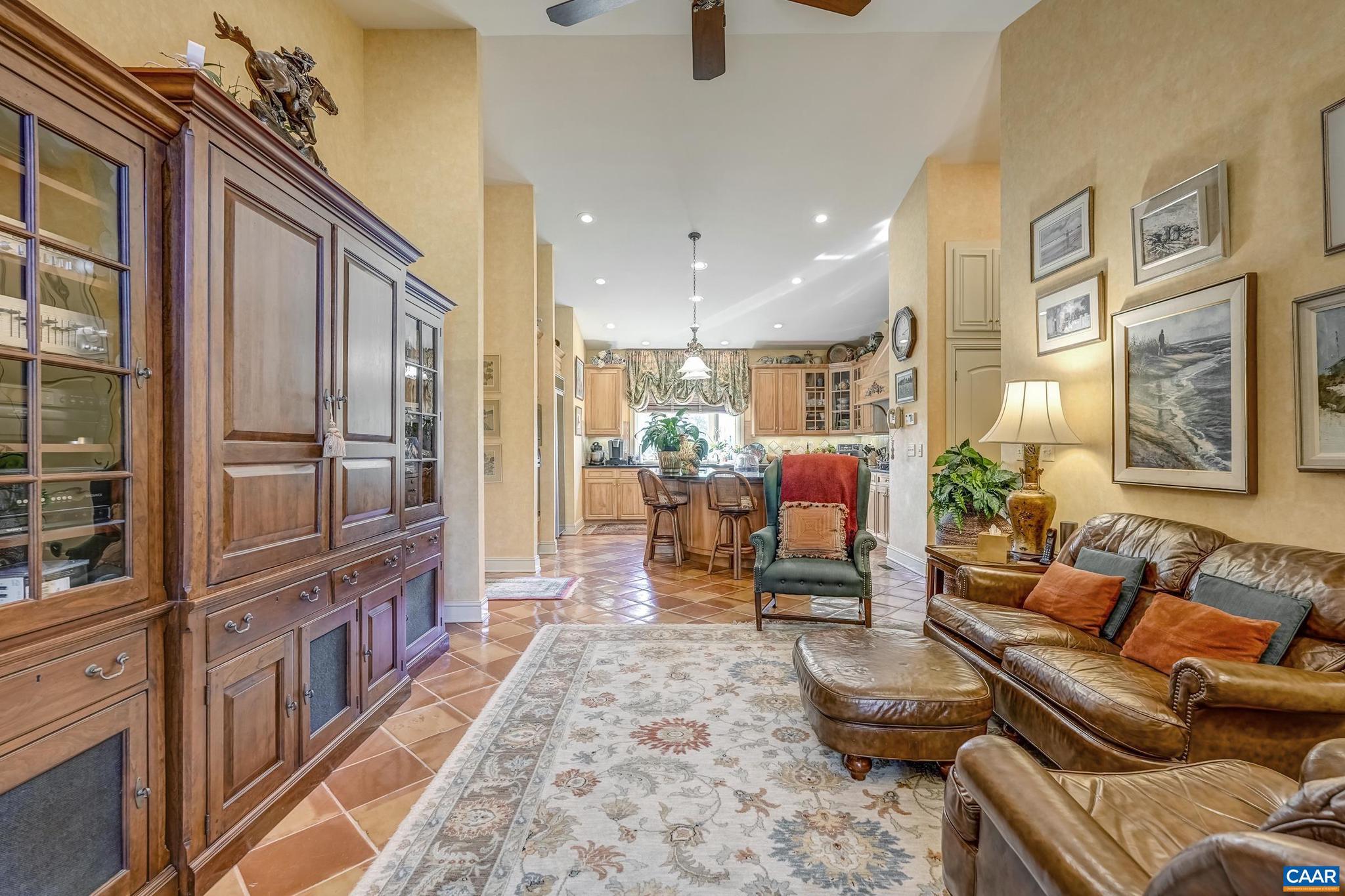 VIRGINIA FARMS - Residential