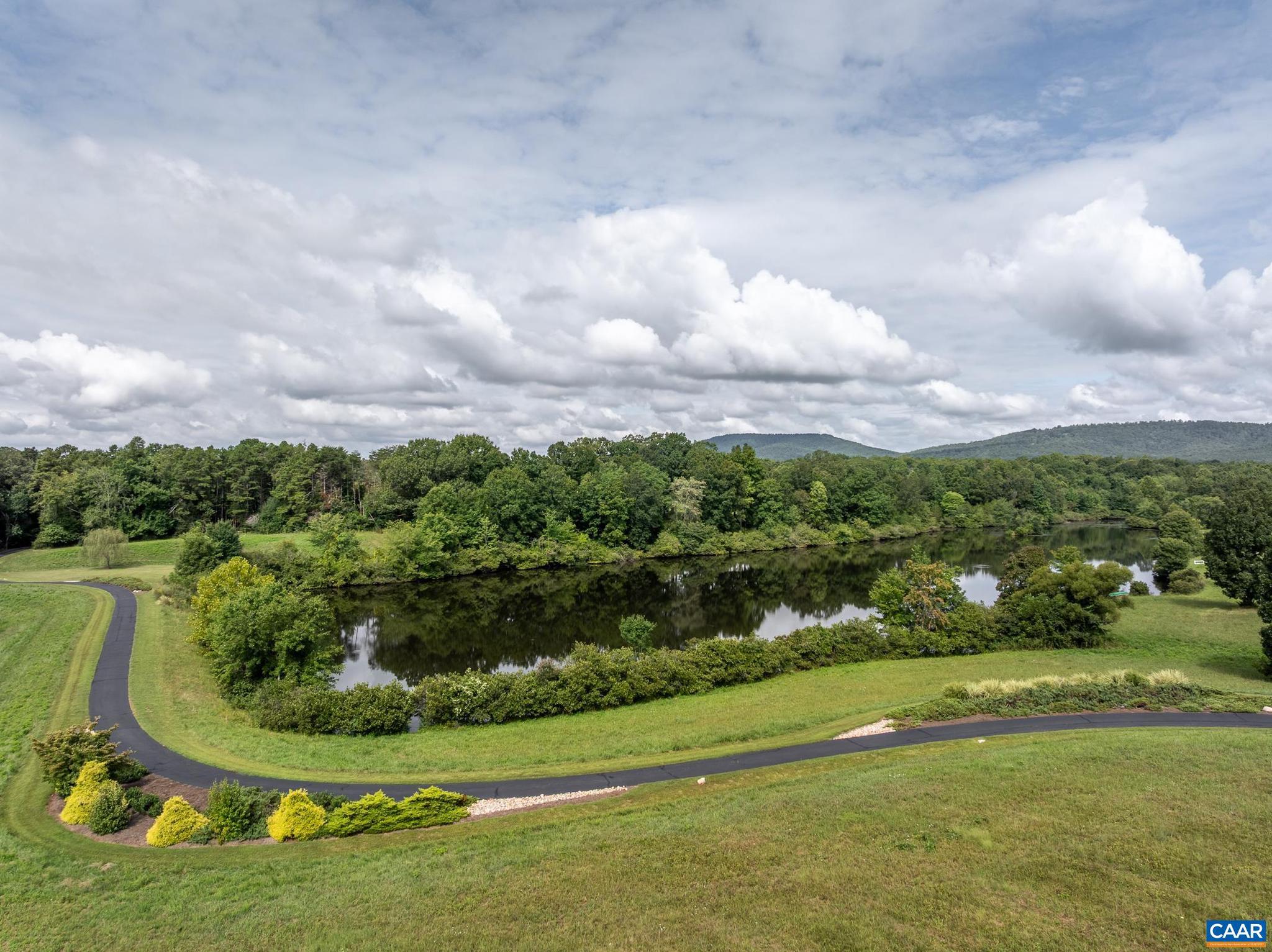VIRGINIA FARMS - Residential