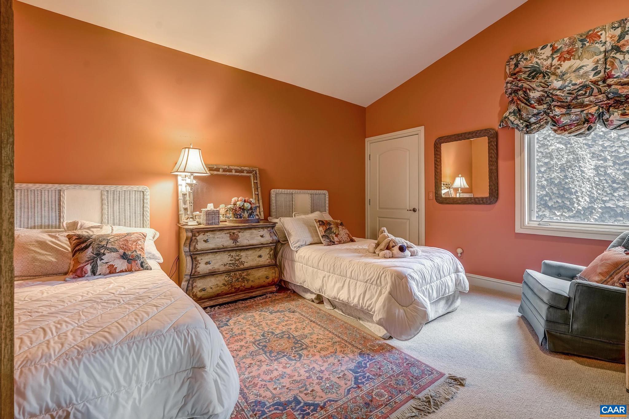 VIRGINIA FARMS - Residential