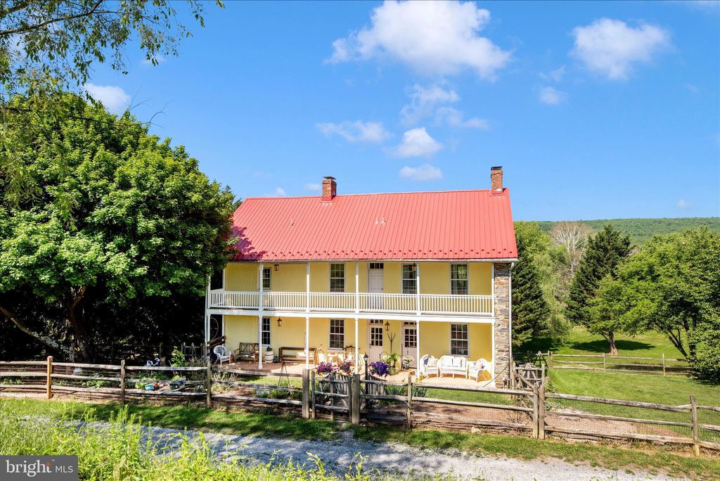 Photo of 20504 Gapland Road, ROHRERSVILLE, MD 21779 (MLS # MDWA2037038)