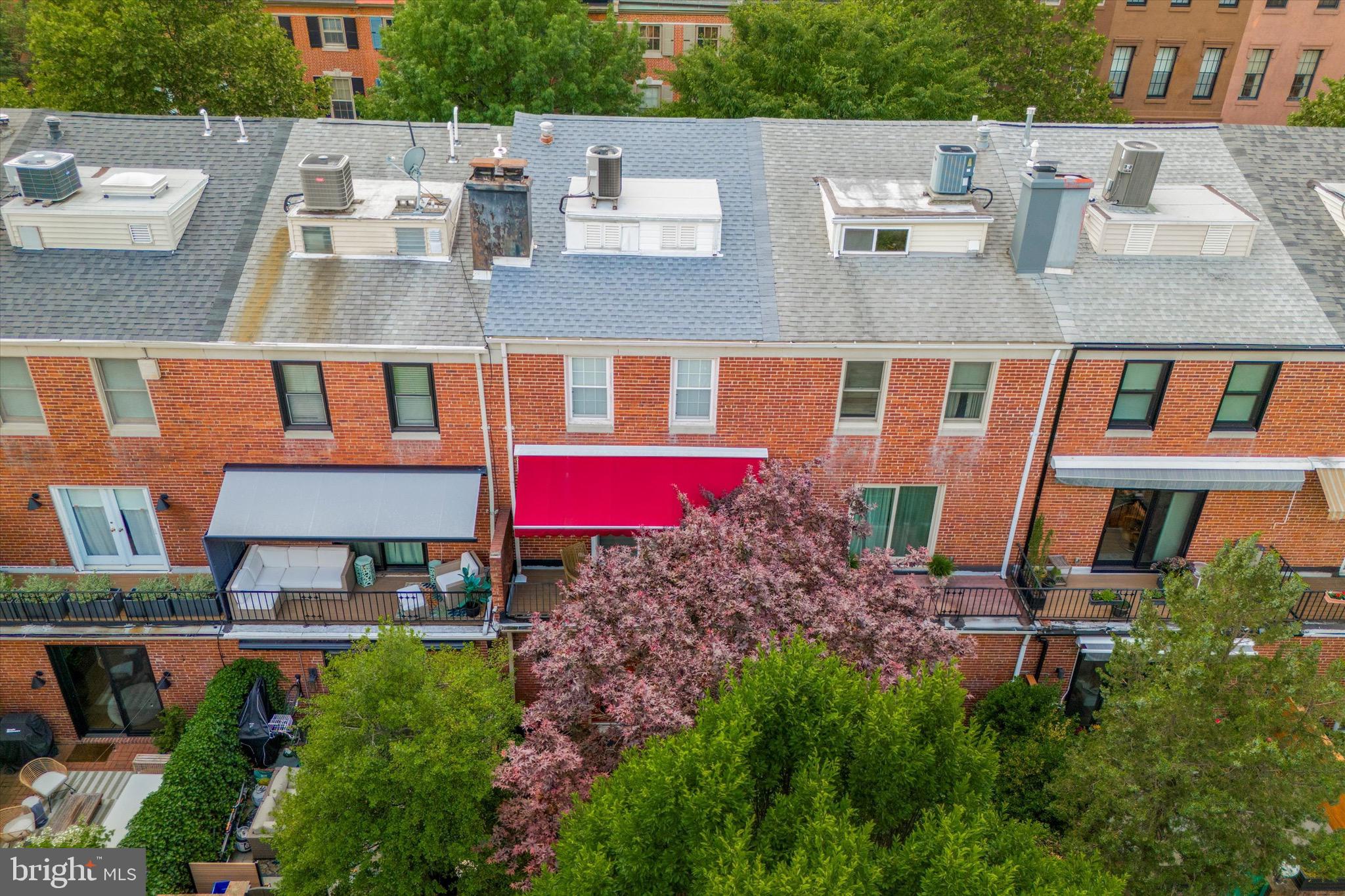 SOCIETY HILL - Residential