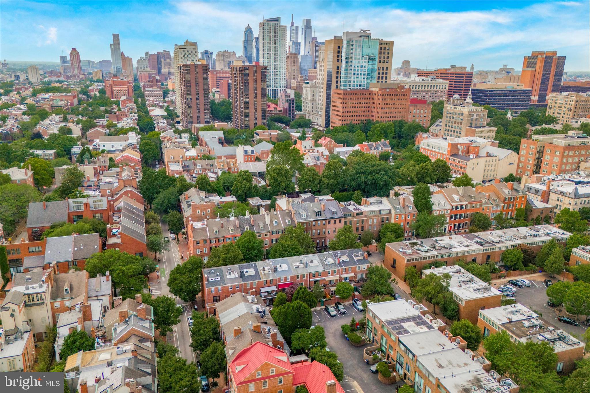 SOCIETY HILL - Residential