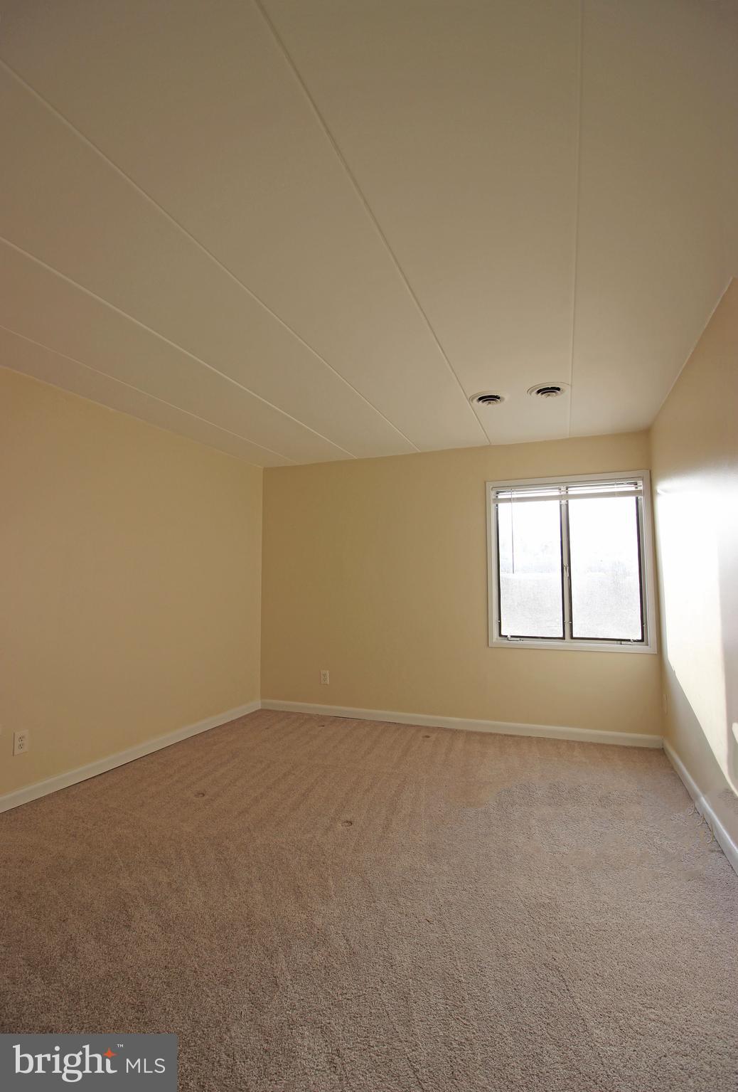 HUNTINGTON CLUB - Residential