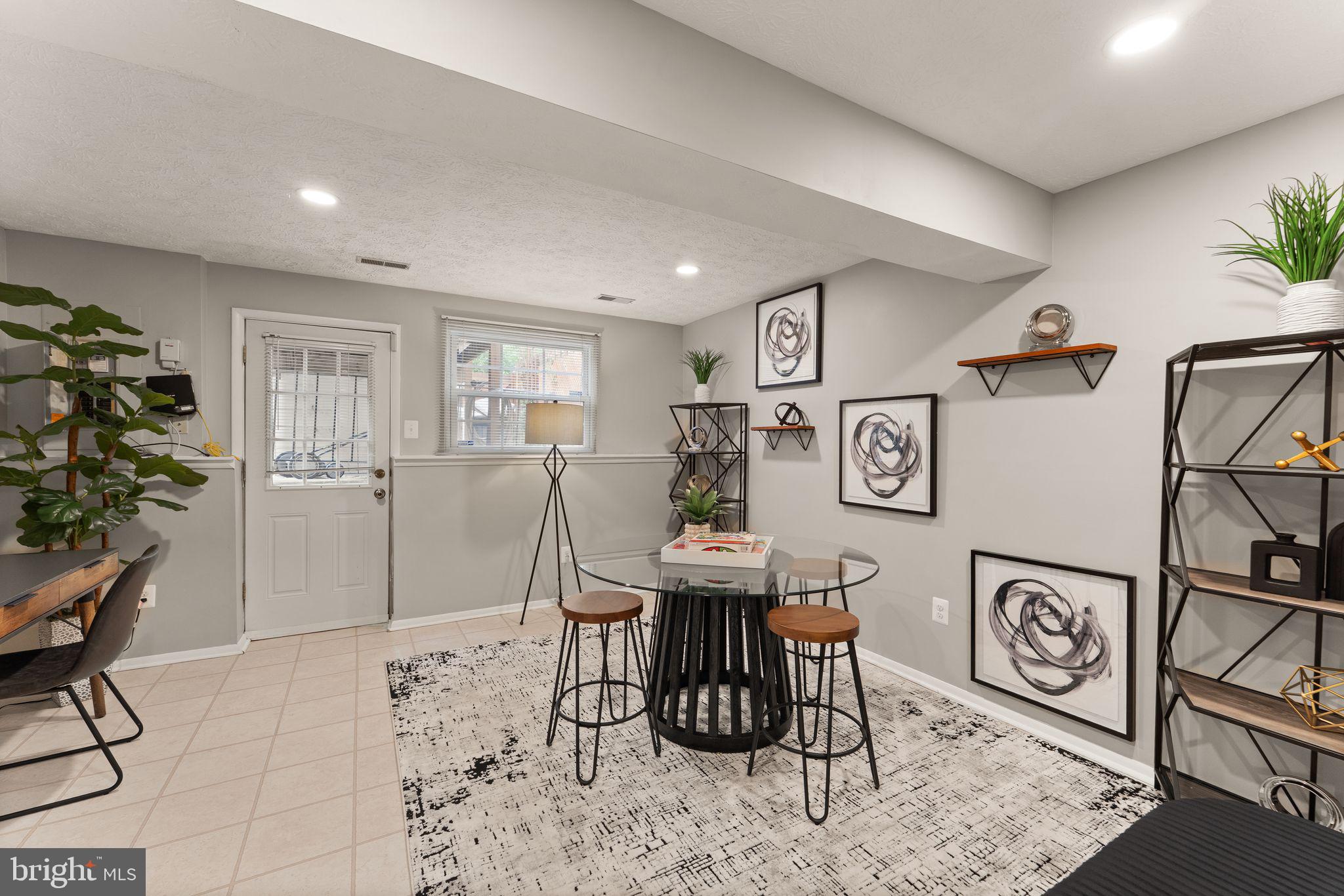 LITTLE ROCKY RUN - Residential