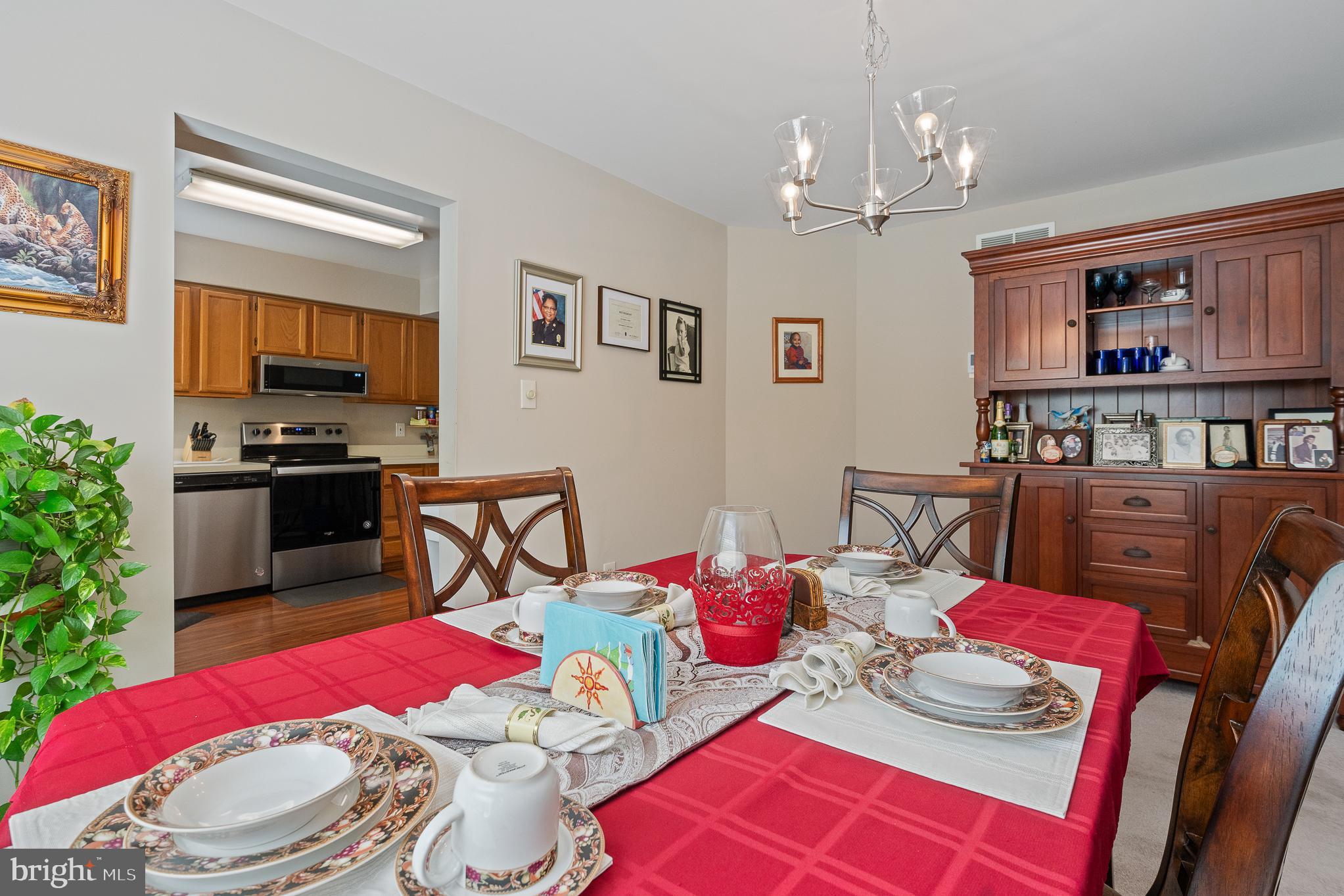 CHURCHILL TOWN SECTOR - Residential