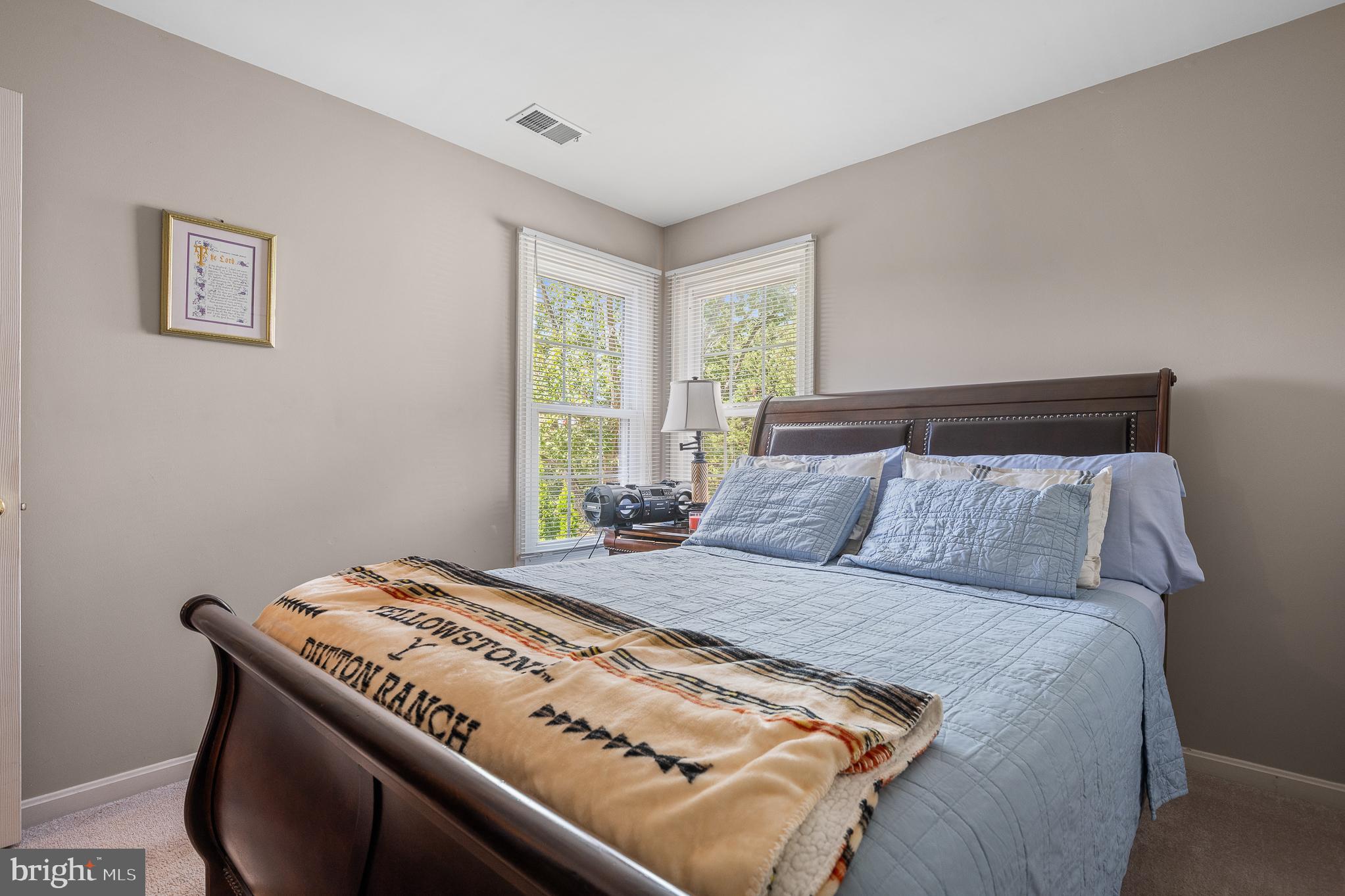 CHURCHILL TOWN SECTOR - Residential