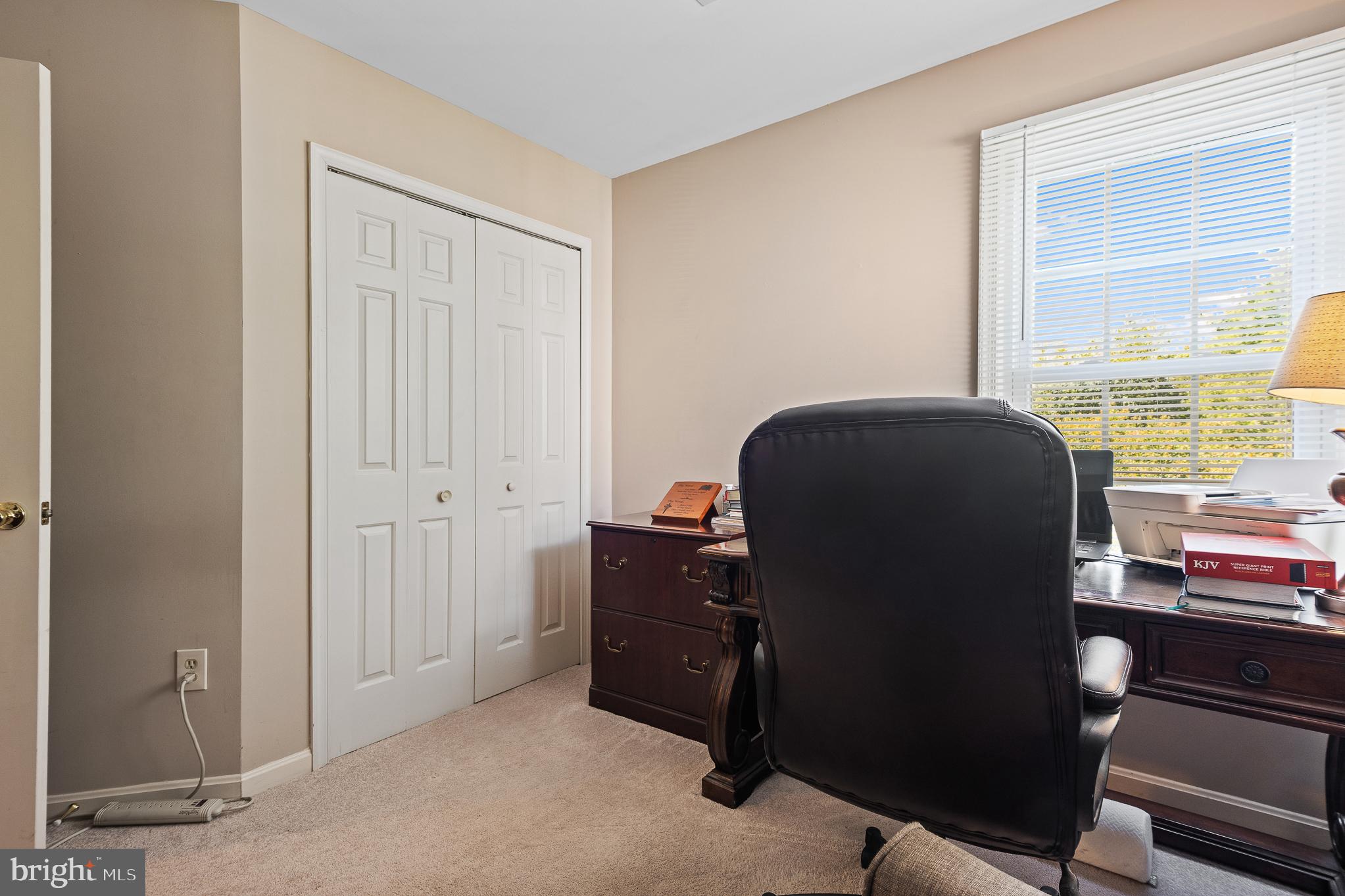 CHURCHILL TOWN SECTOR - Residential