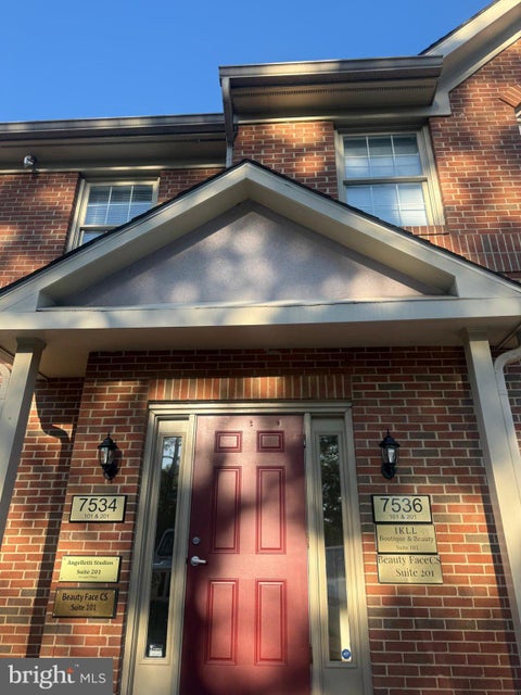 Photo of 7534 Diplomat Drive, MANASSAS, VA 20109 (MLS # VAPW2130454)